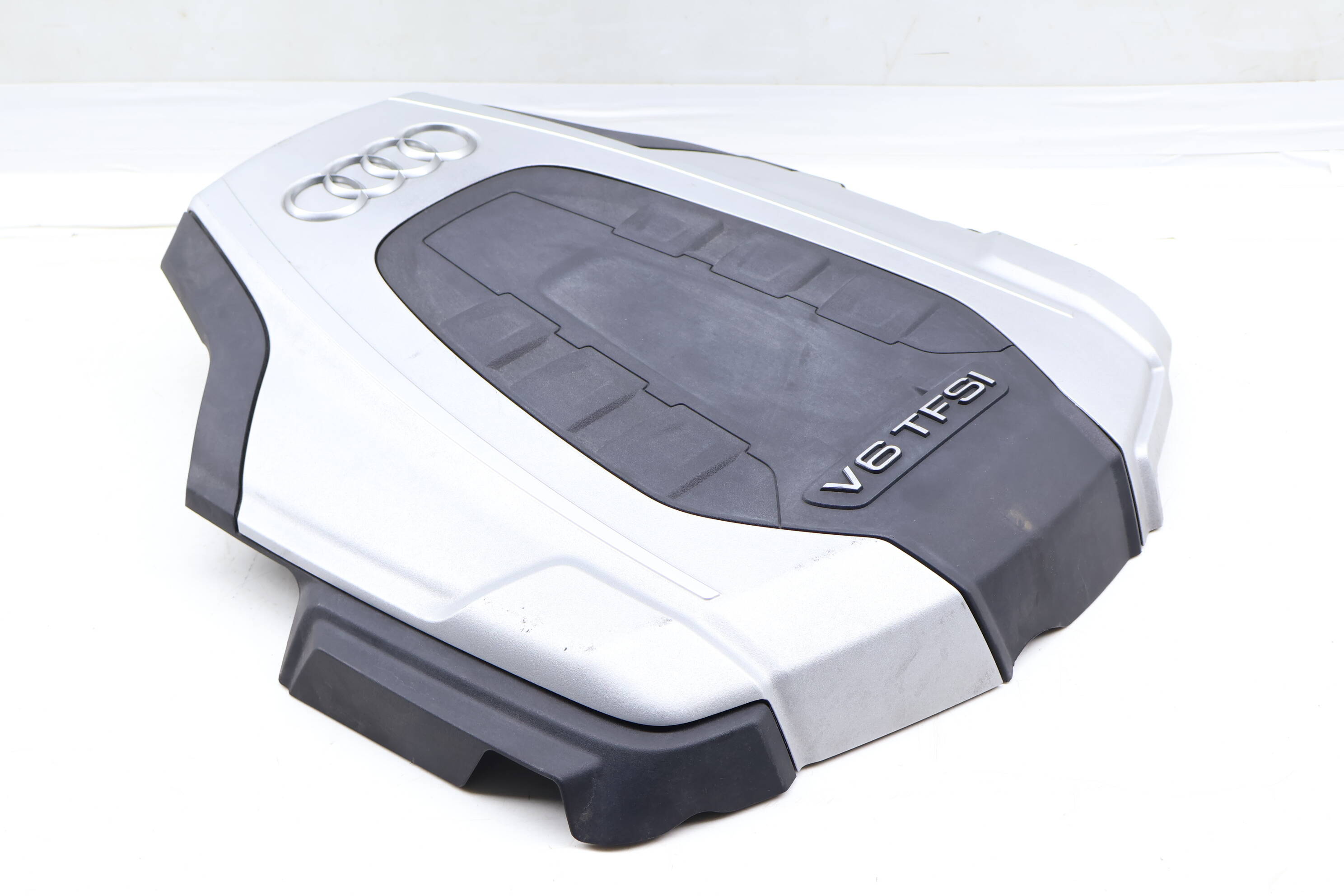 V6 Tfsi Engine Cover 06E103925Q