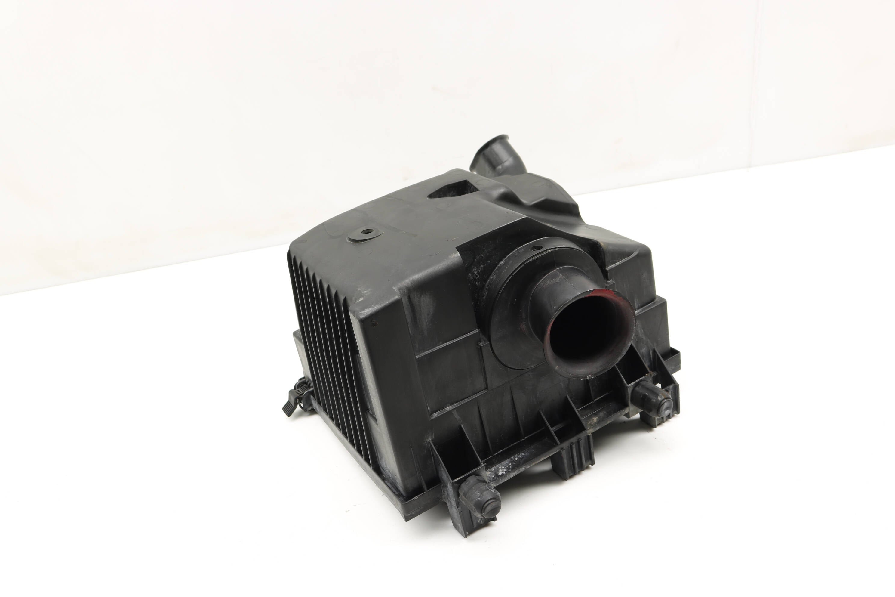 Engine Air Filter Housing Box - Lower Half 022129601D