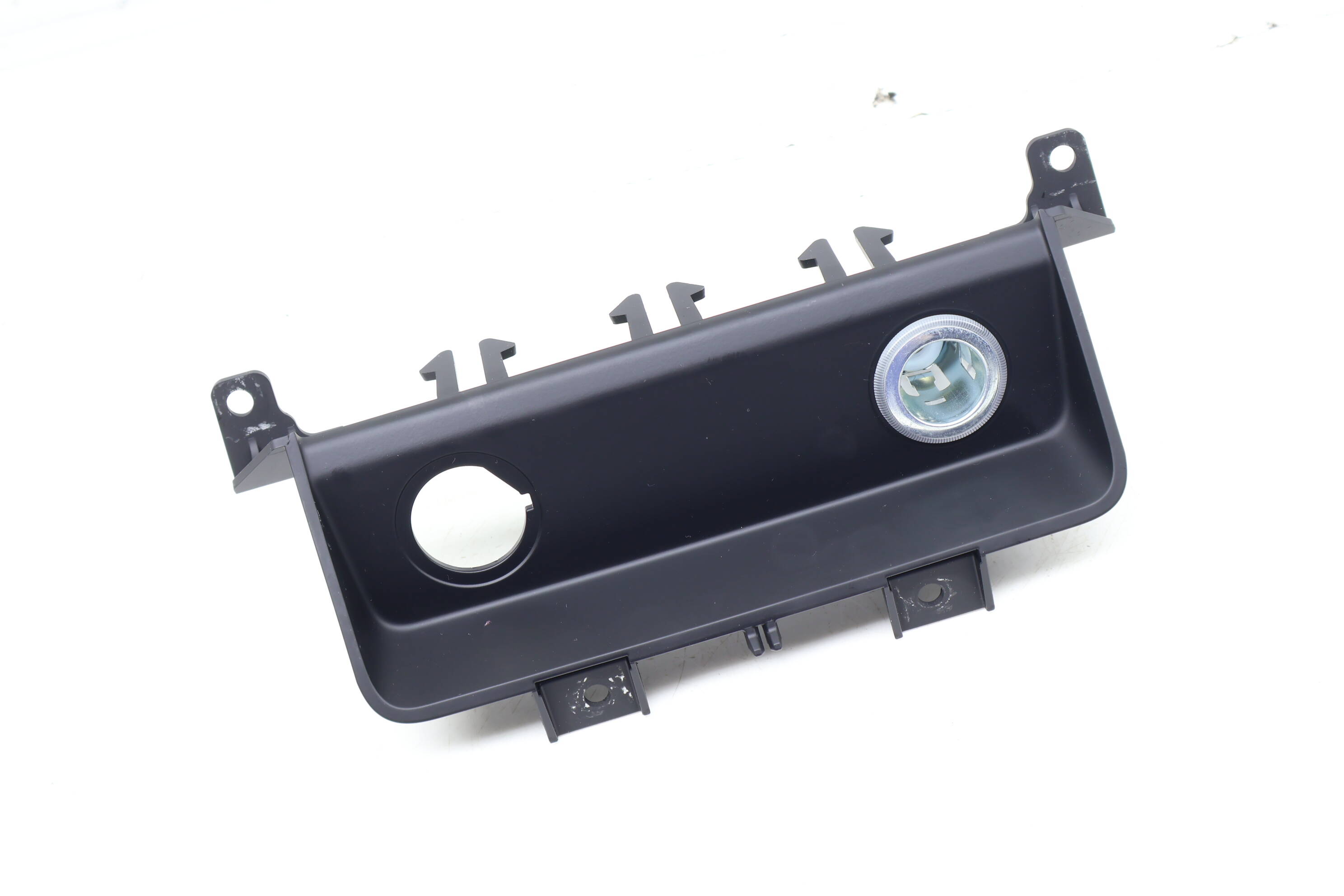 Console 12V Power Outlet W/ Trim 9Y0863351A