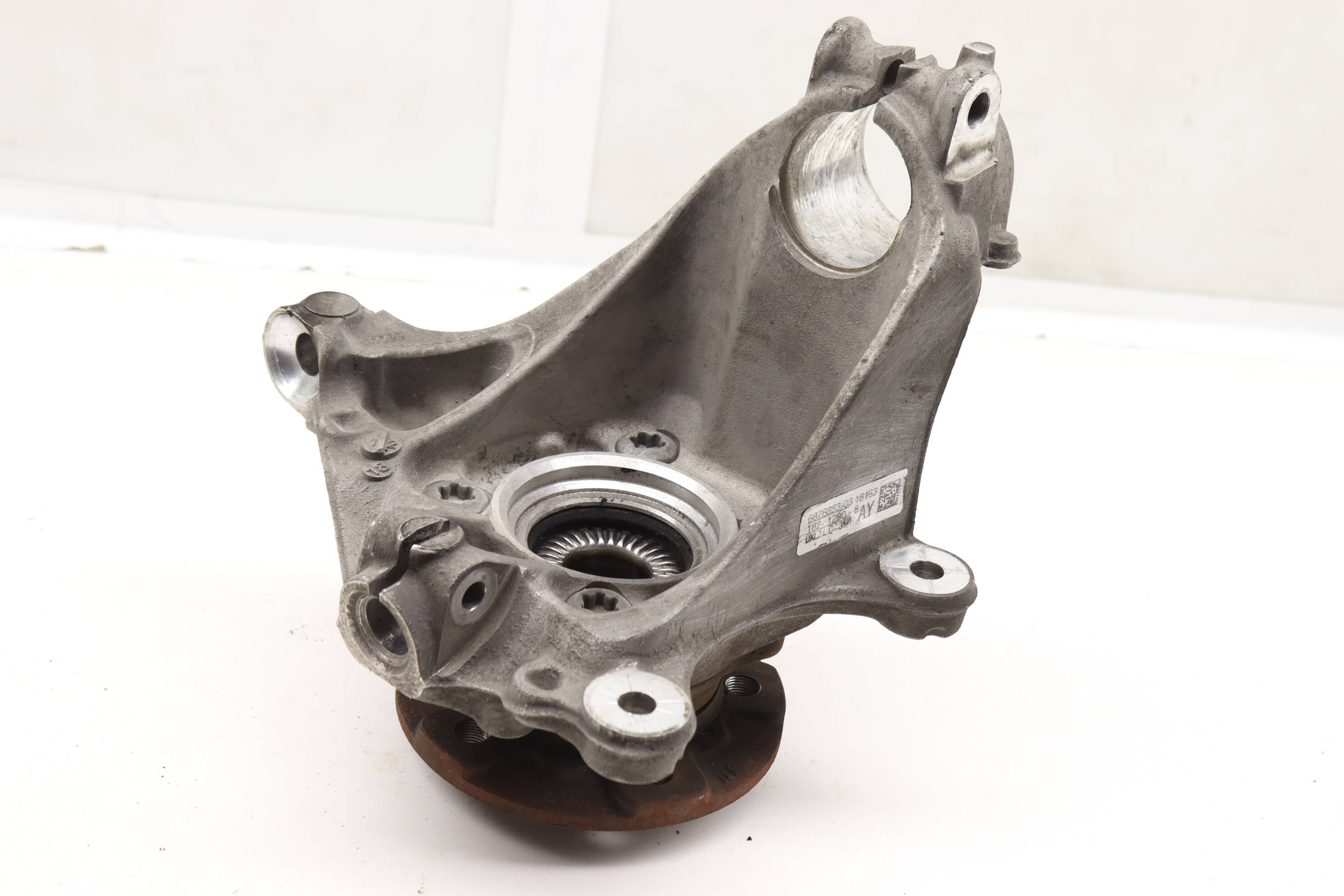 而今 BMW Front Left Spindle Knuckle W/ Wheel Bearing 31216876853