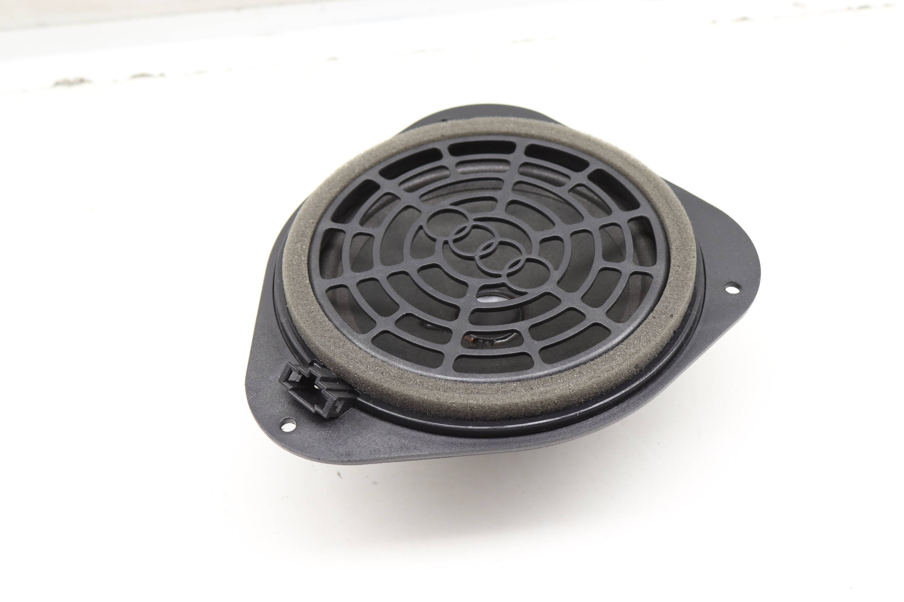 Quarter Panel Speaker (Bang & Olufsen) 8T0035411A