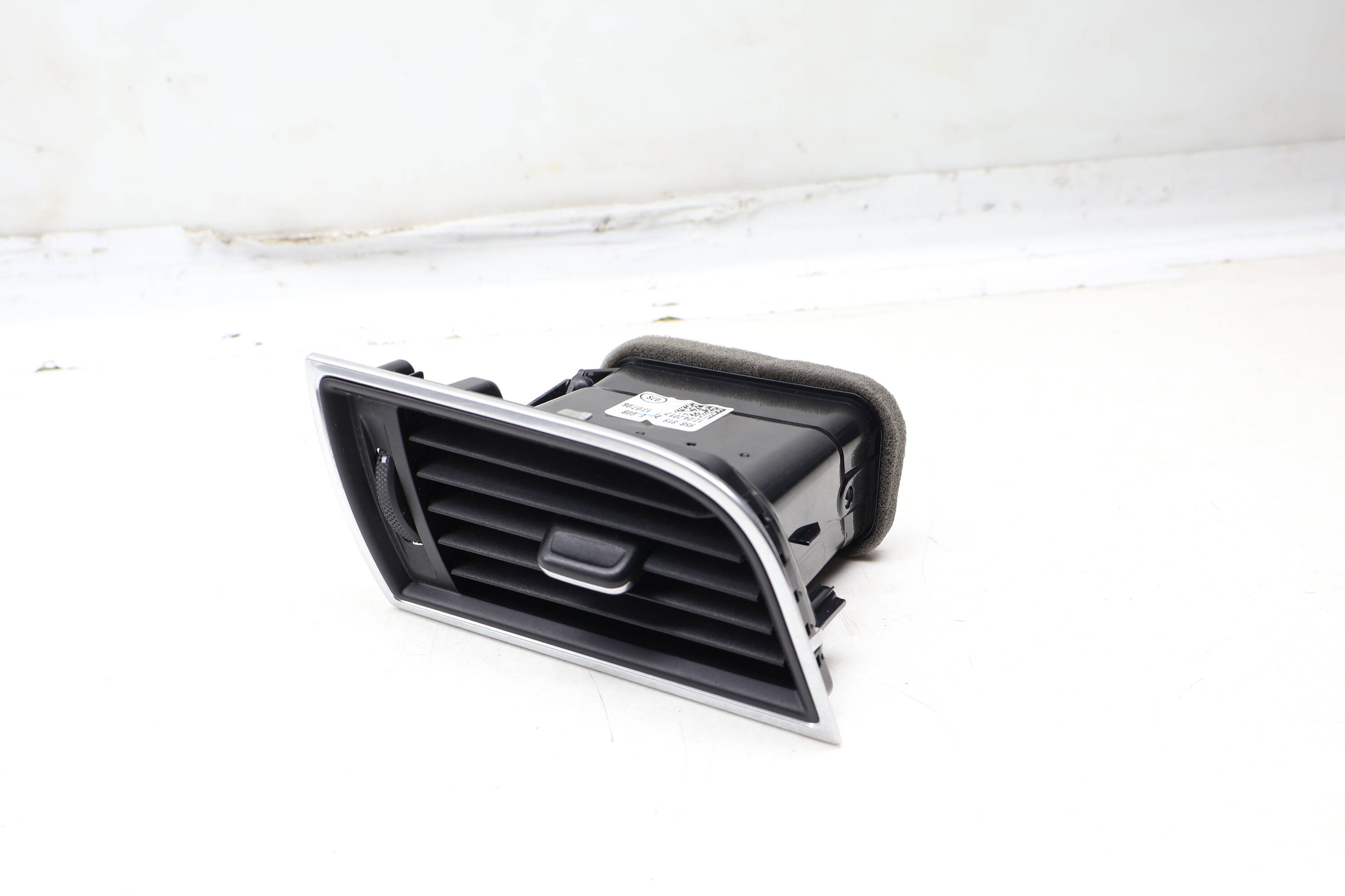 Dash Air Vent 95B819701E