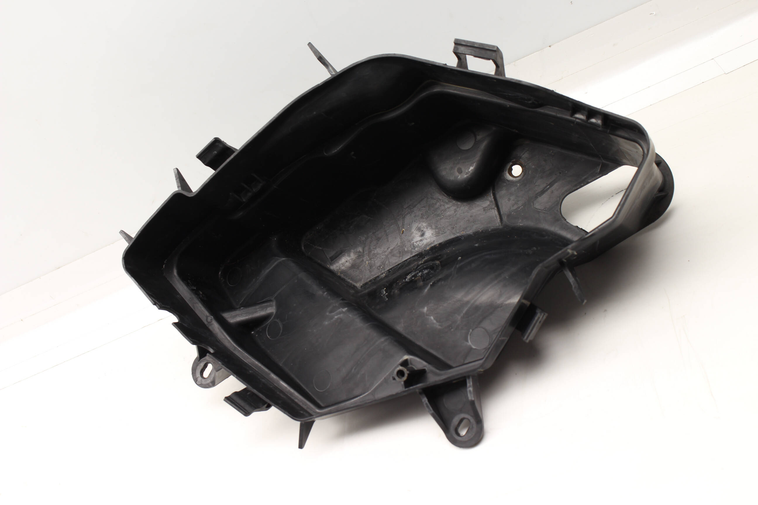 Coolant Reservoir / Tank Holder 4E0121424B