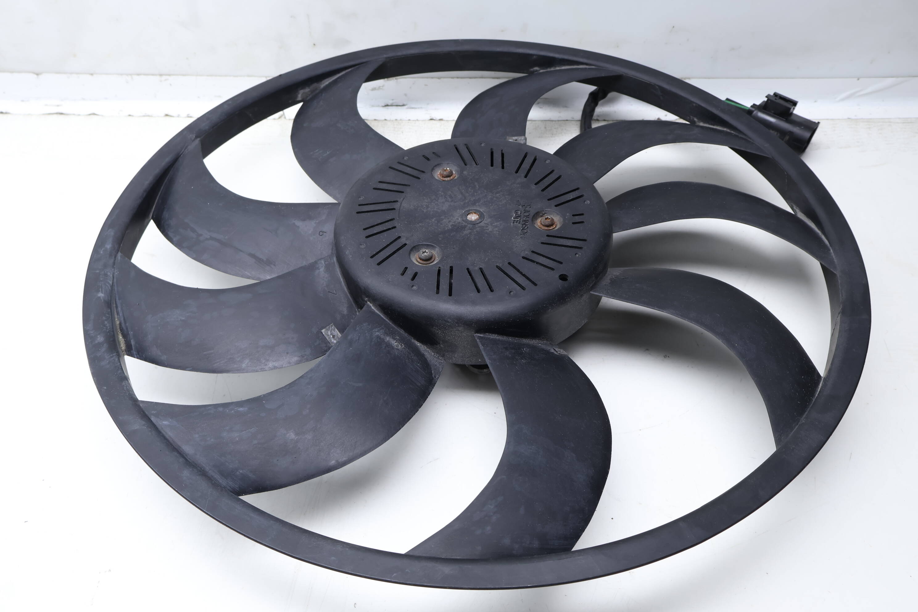 Radiator Electric Cooling Fan (600W) 17428641965