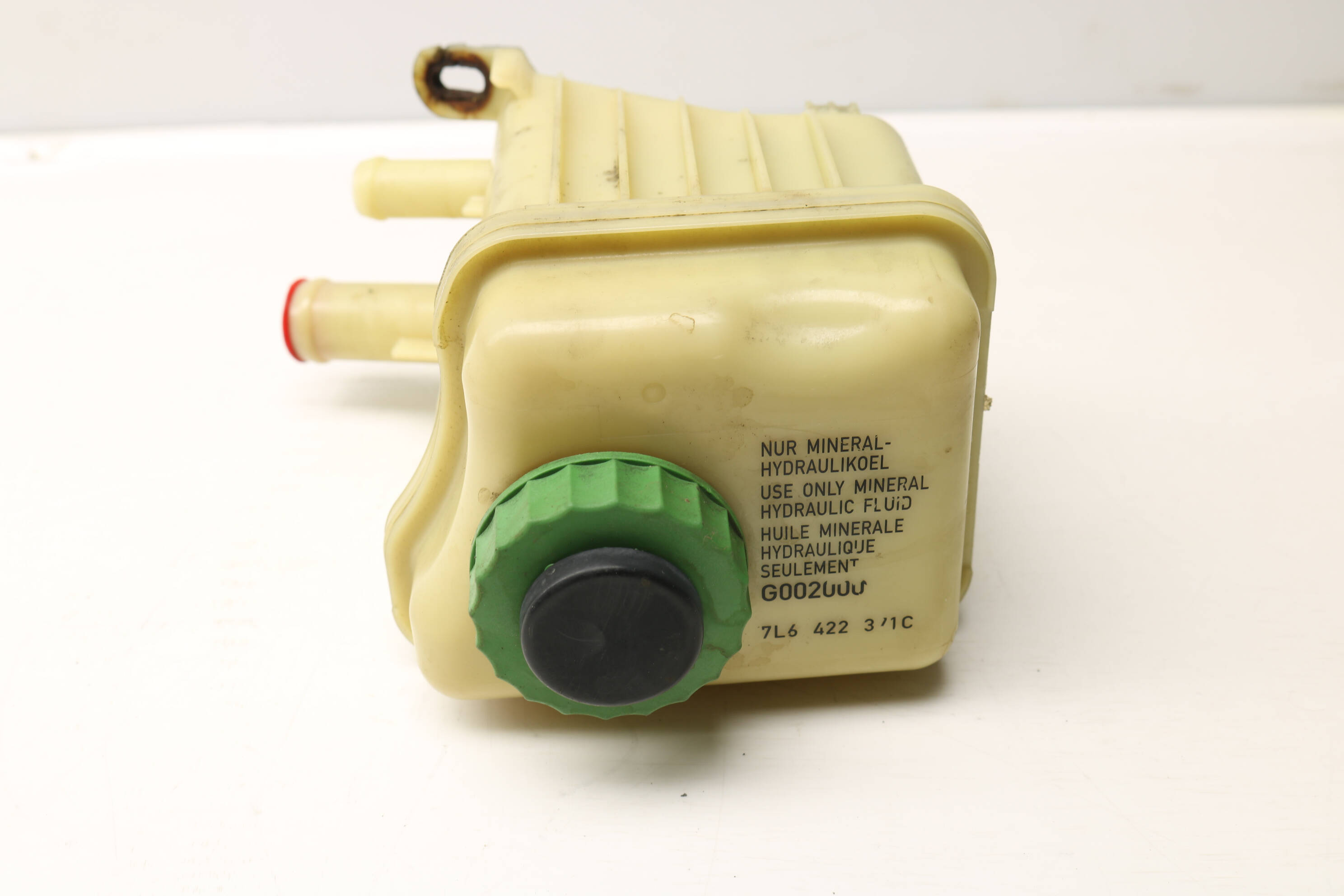 Power Steering Reservoir / Tank 7L6422371C