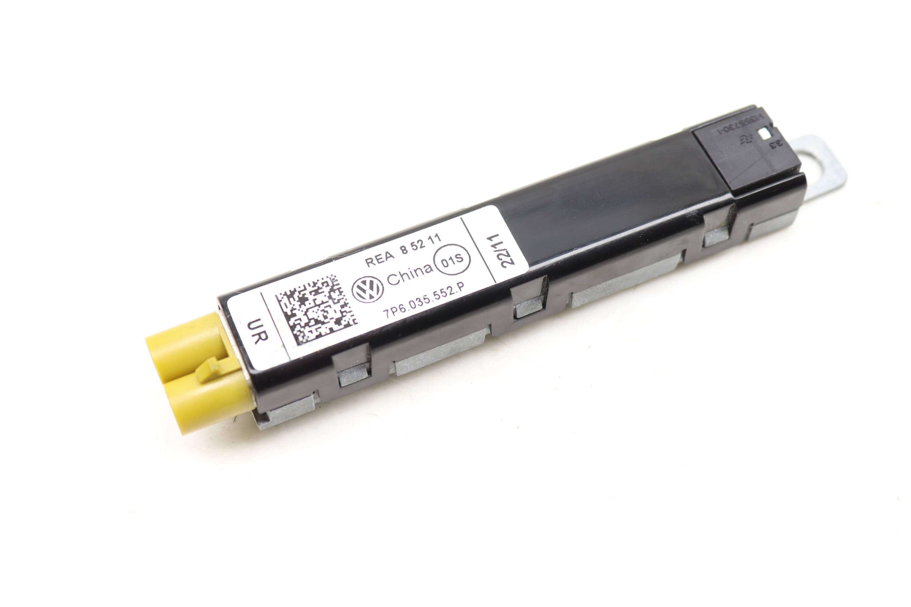 Antenna Booster (Lower) 7P6035552P