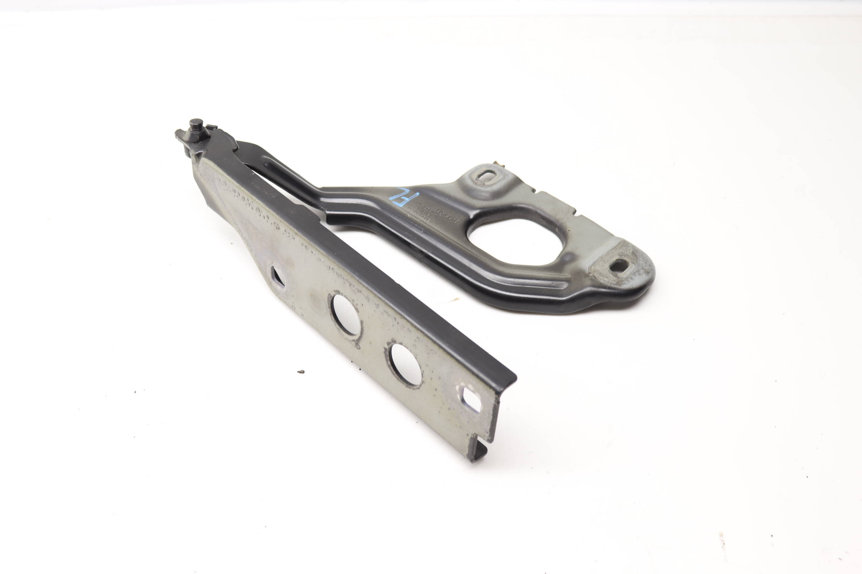 Audi Left Hood Hinge (A6, S6, A6 Quattro) 4K0823301