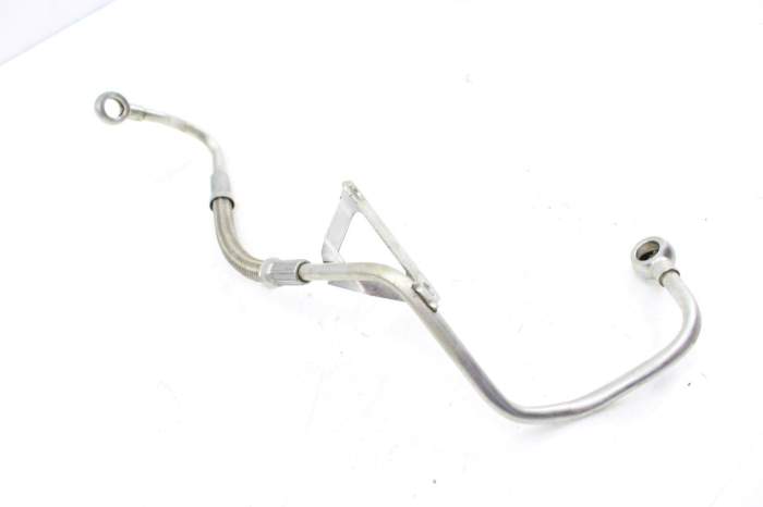 Turbo Oil Supply Feed Line / Pipe 06D145778C main product photo