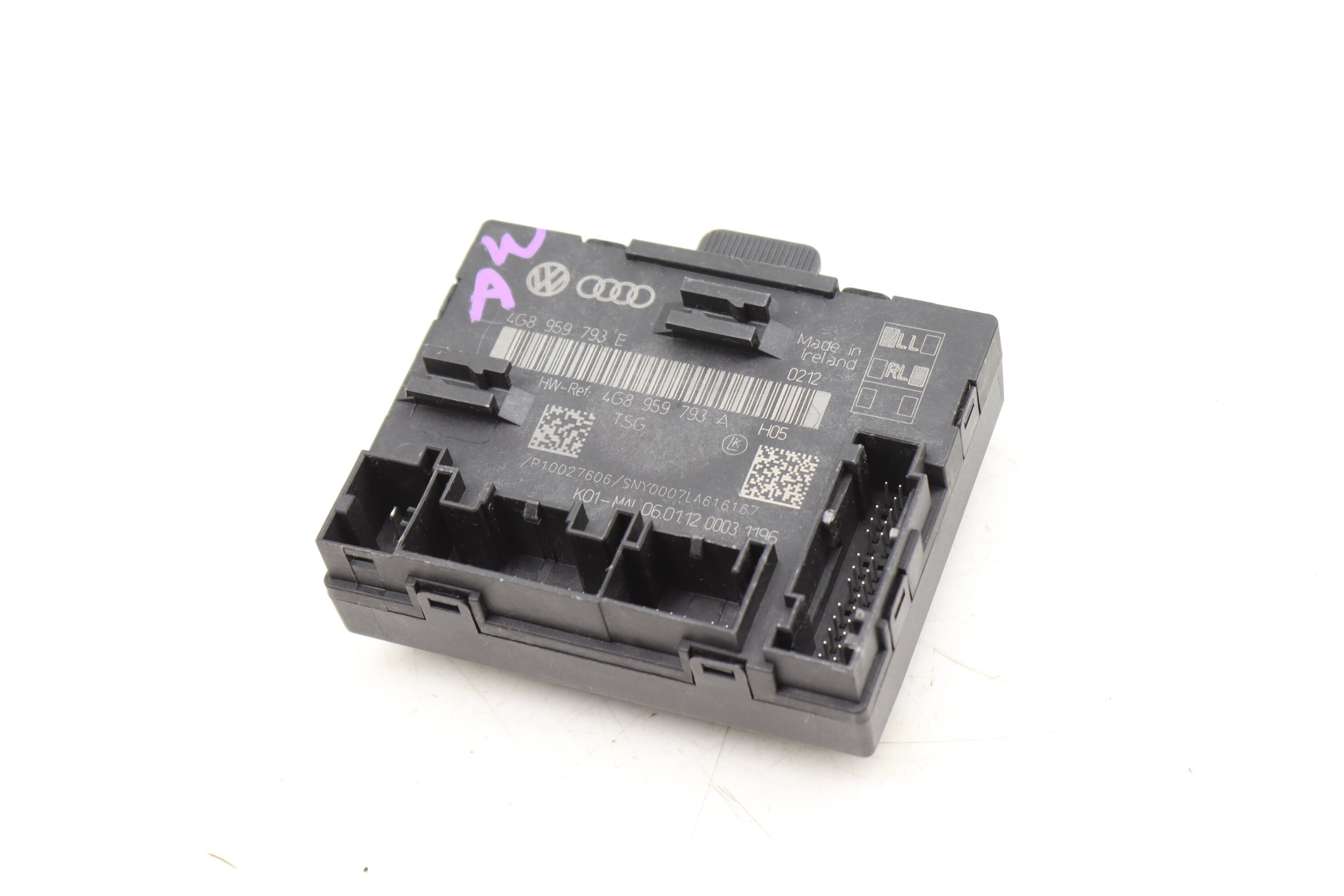 Door&#x20;&#x2F;&#x20;Window&#x20;Control&#x20;Module&#x20;4G8959793E