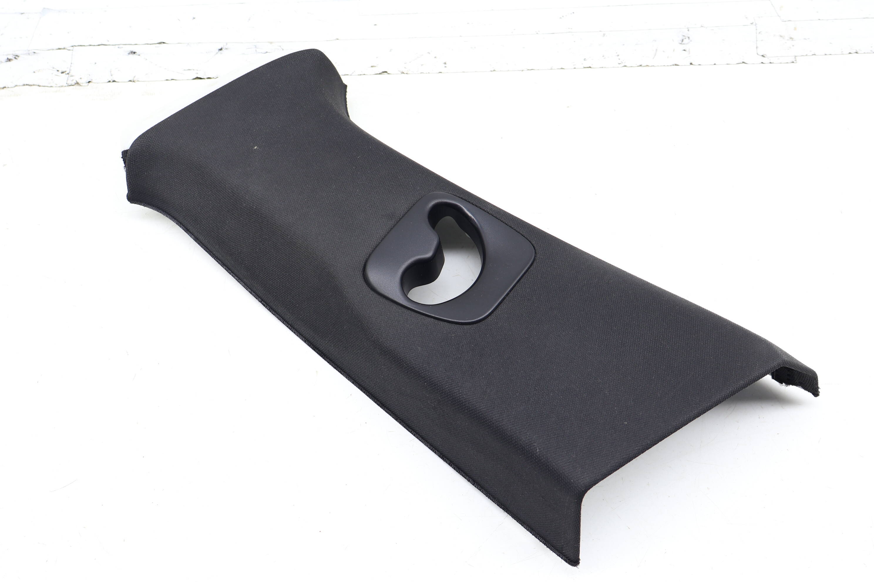 Upper B Pillar Trim / Panel 51437337605