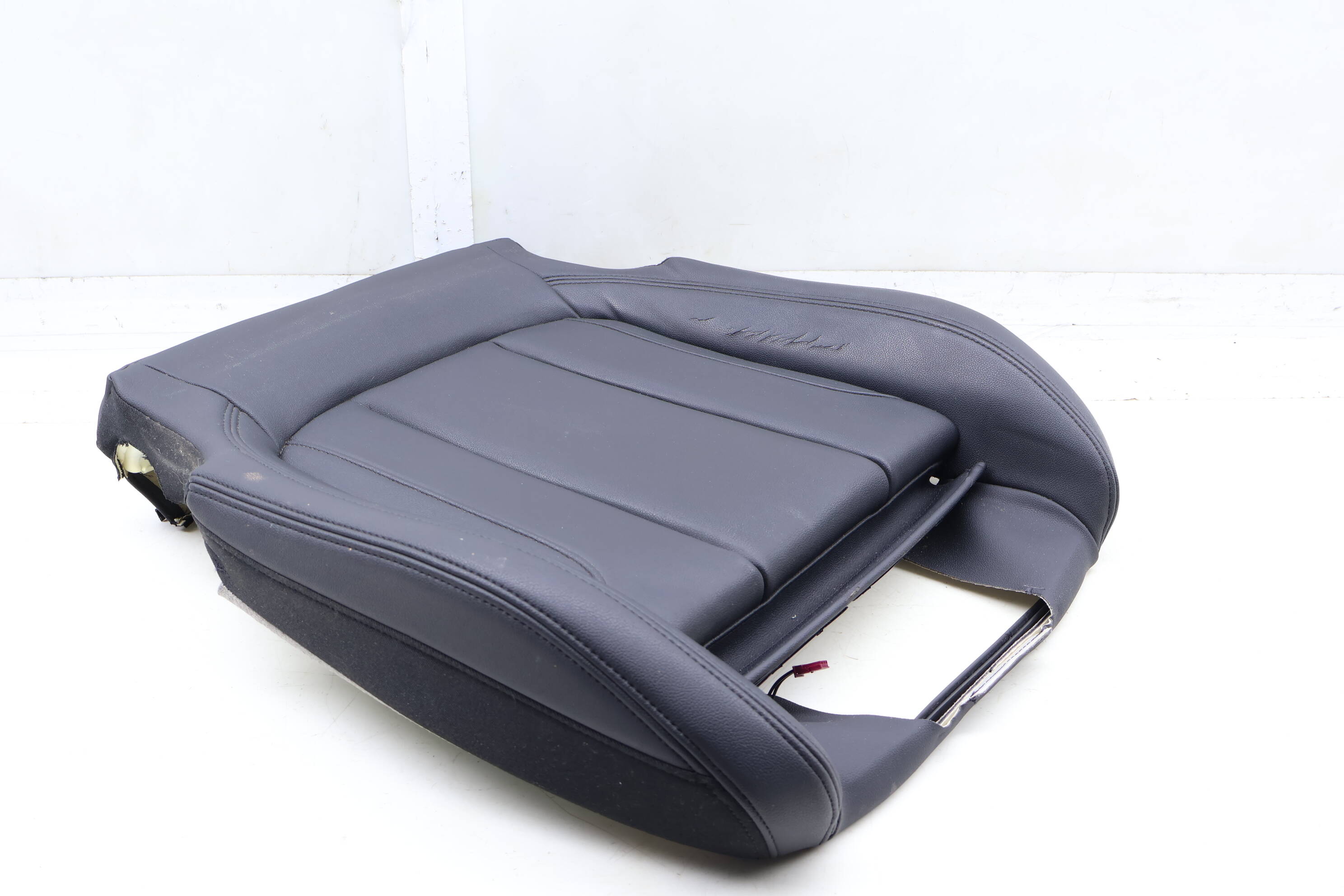 Lower Sport Seat Bottom Cushion 52107477372