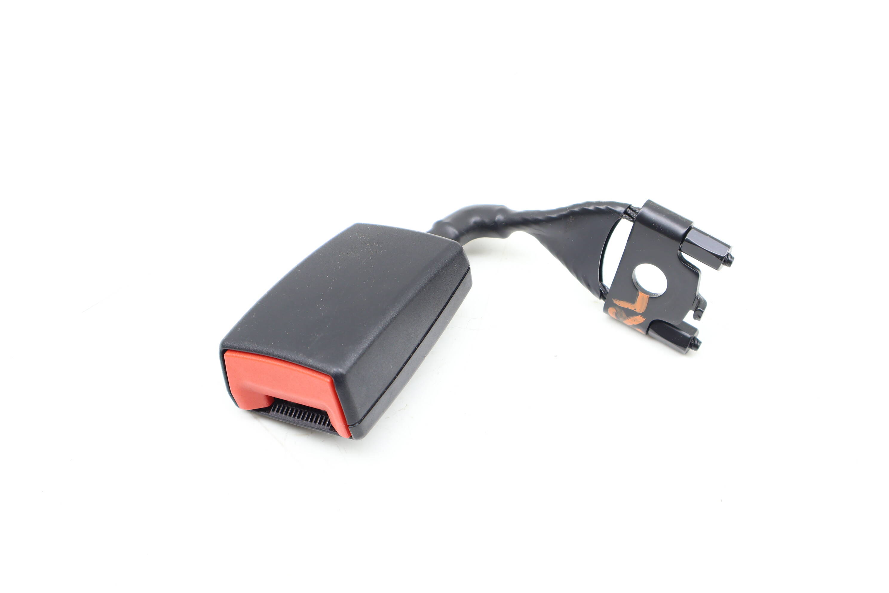 Center Seat Belt Buckle / Receiver 7P0857740 95880374000