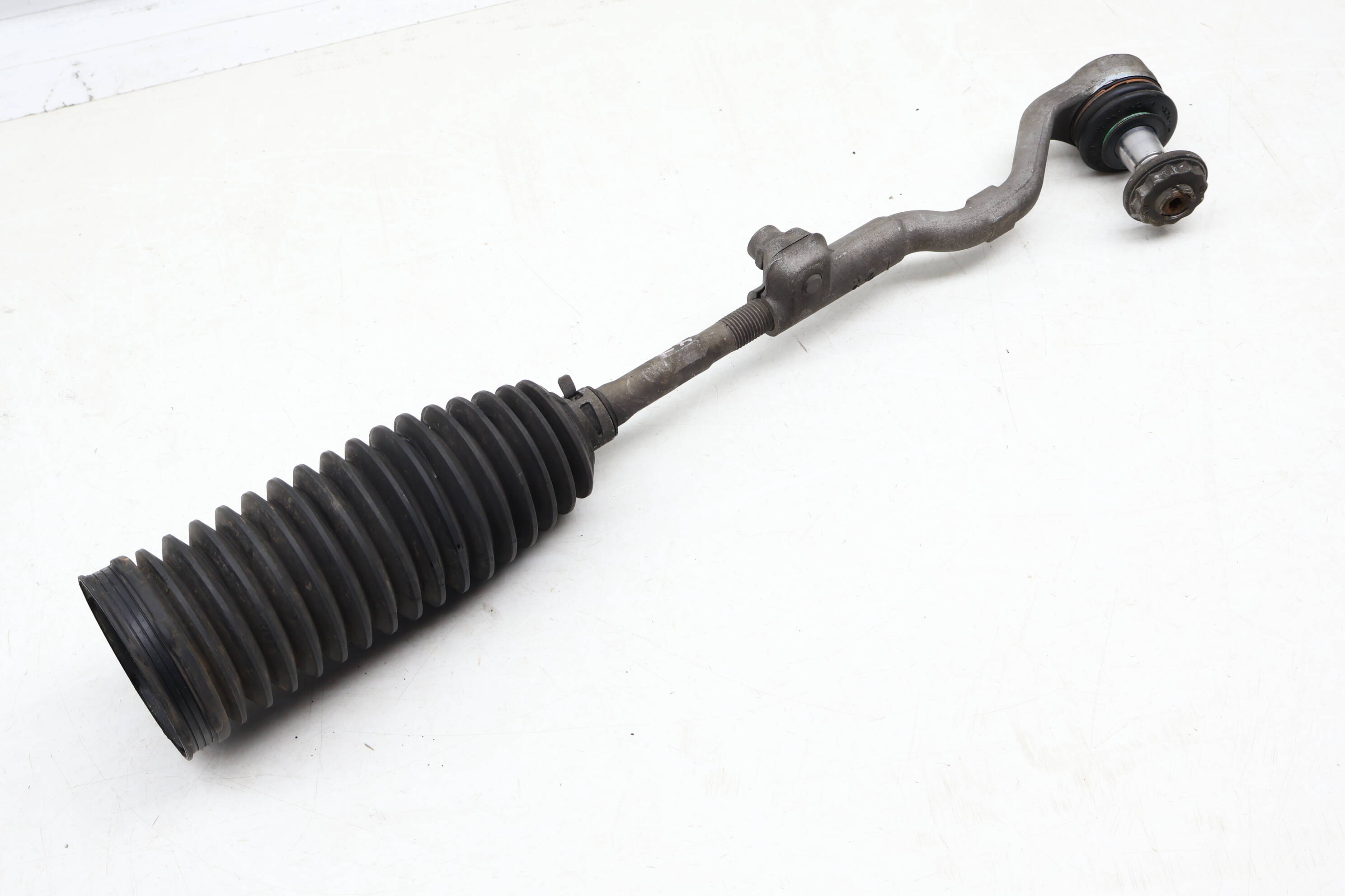 Steering Tie Rod W/ Boot 32106858735