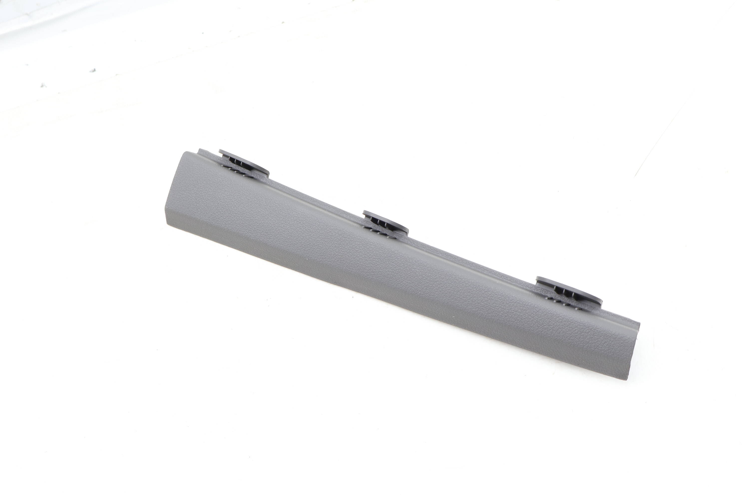 Center&#x20;A&#x20;Pillar&#x20;Trim&#x20;&#x2F;&#x20;Lining&#x20;8R0868204