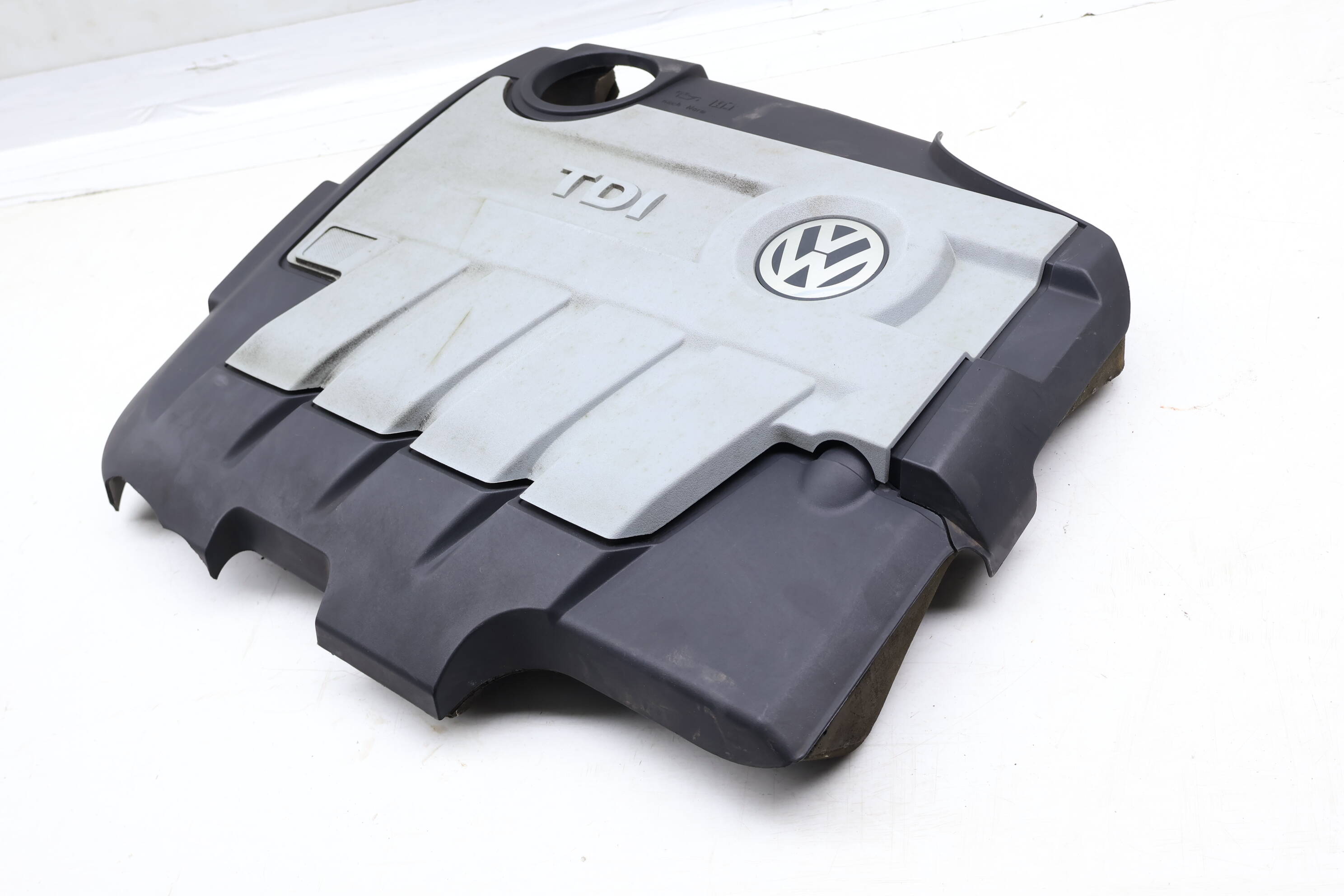 Tdi Engine Cover 03L103925AM
