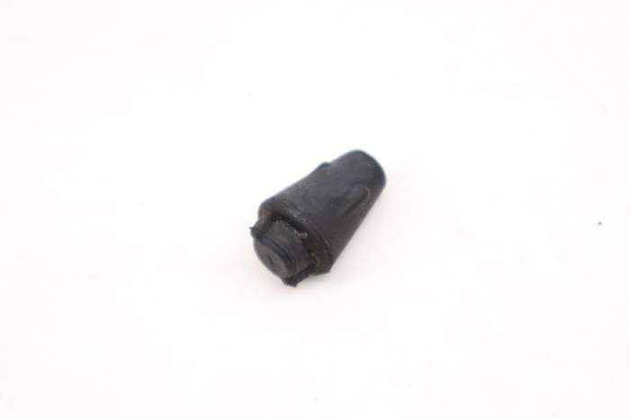Hood Stop / Jounce Bumper (Inner) LR058830 main product photo