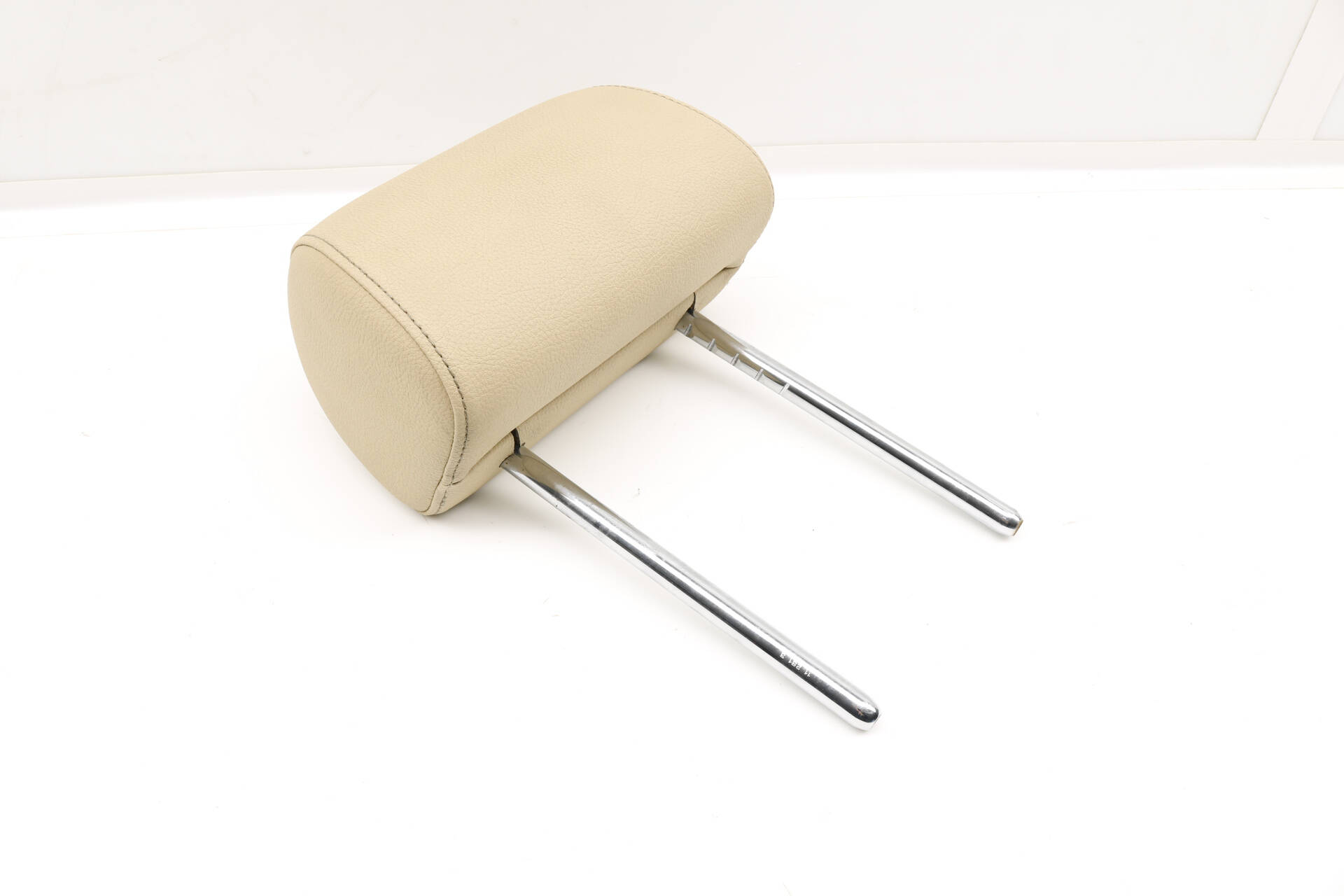 Seat Headrest / Head Rest 52207260099