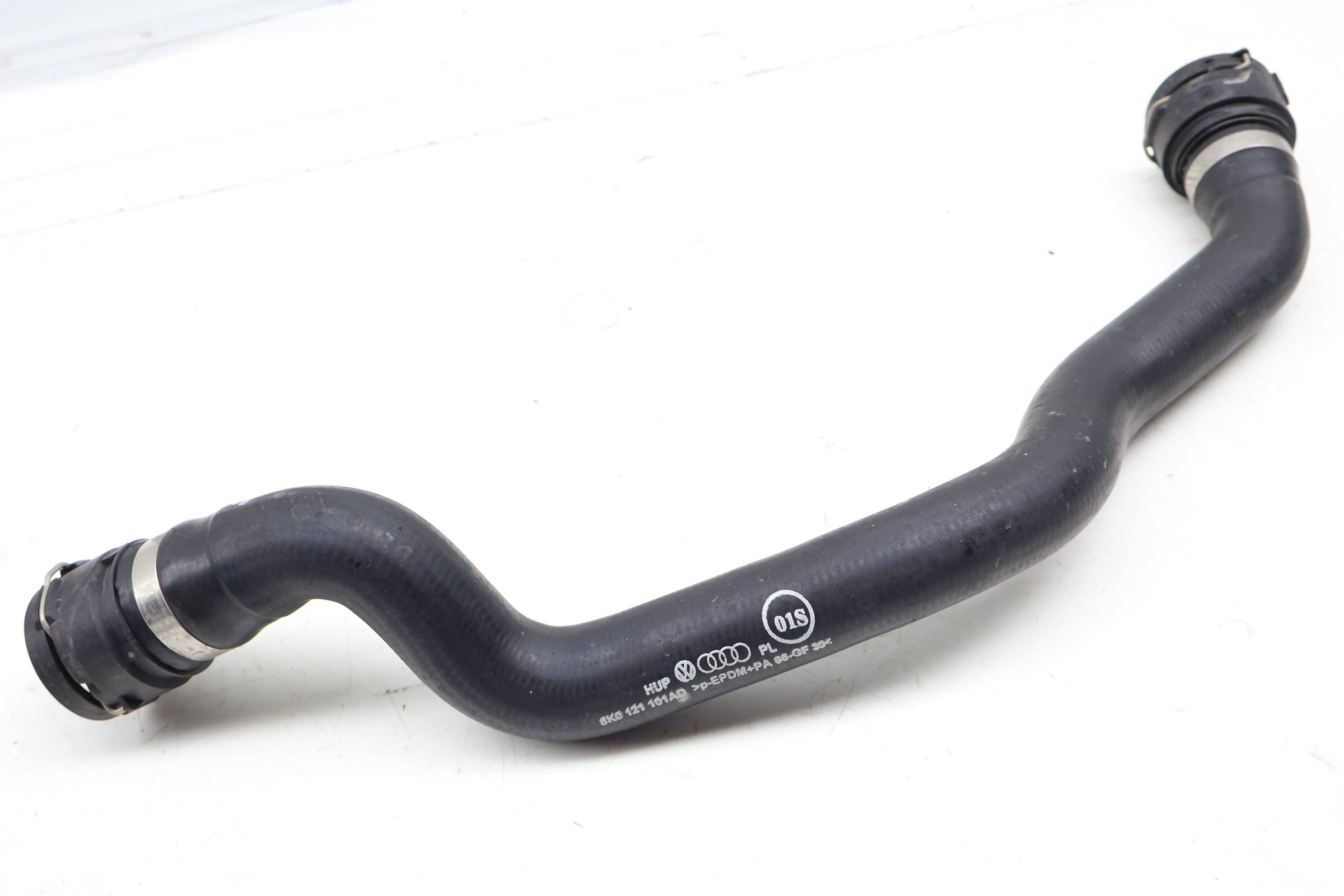 Upper Radiator Coolant Hose / Line 8K0121101AD