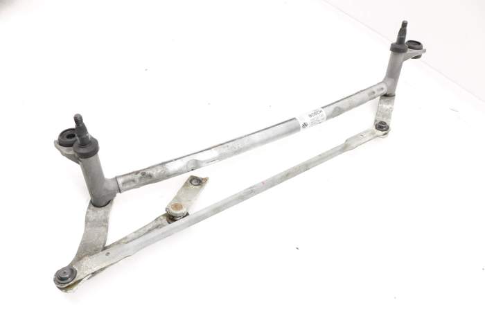 Windshield Wiper Transmission / Bracket 5GM955023 main product photo