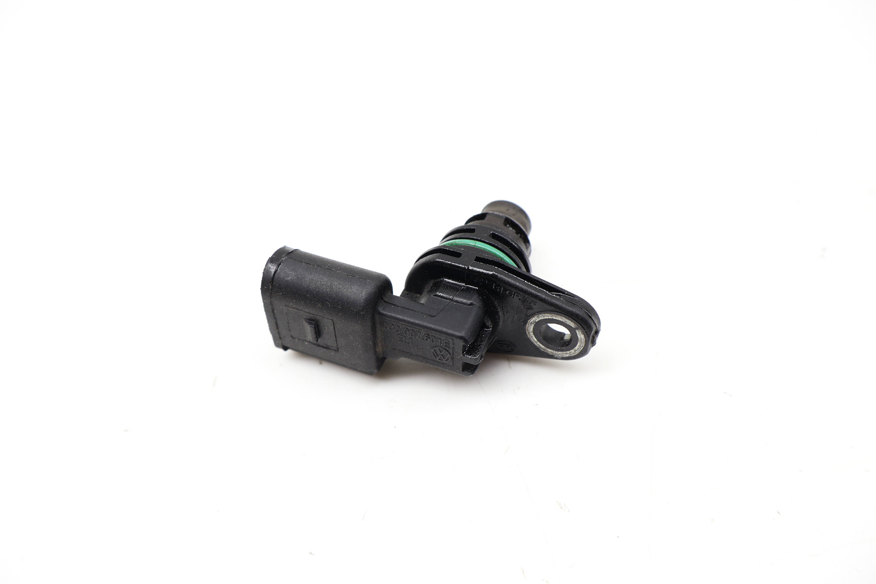 Cam / Camshaft Position Sensor 030907601E