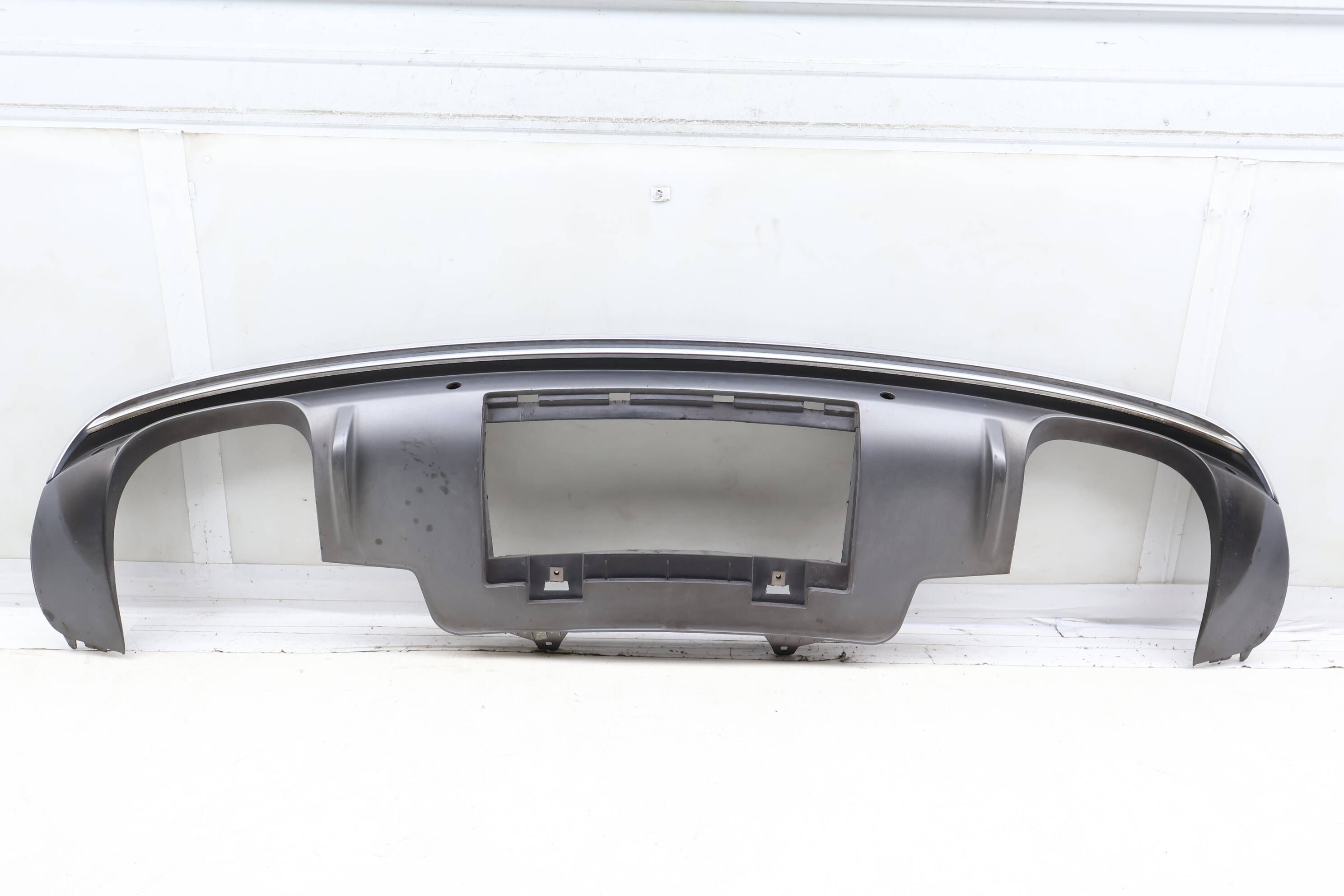 Lower Bumper Valance 8R0807521BL