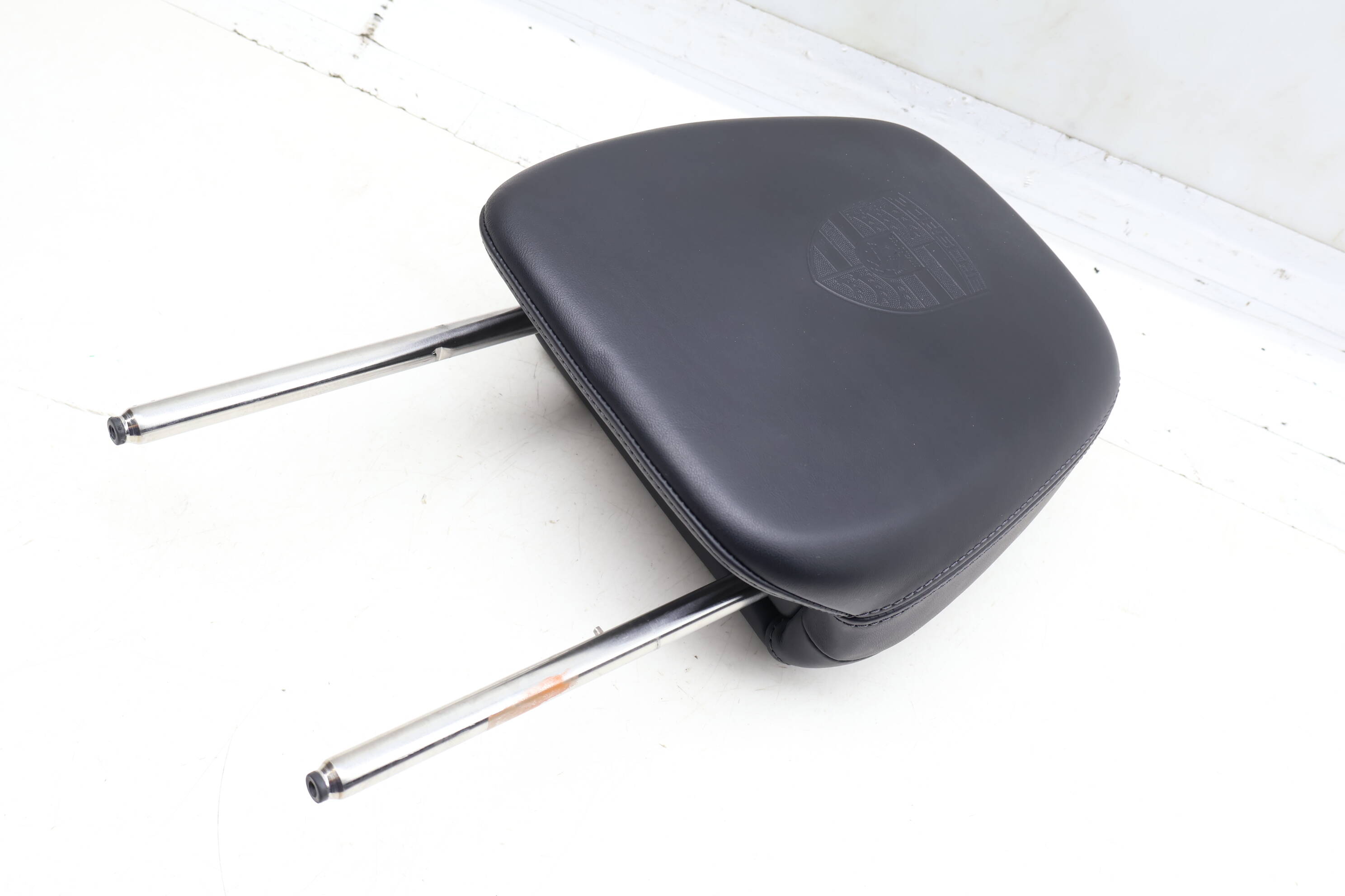 Seat Headrest / Head Rest (Leather) 95852190230