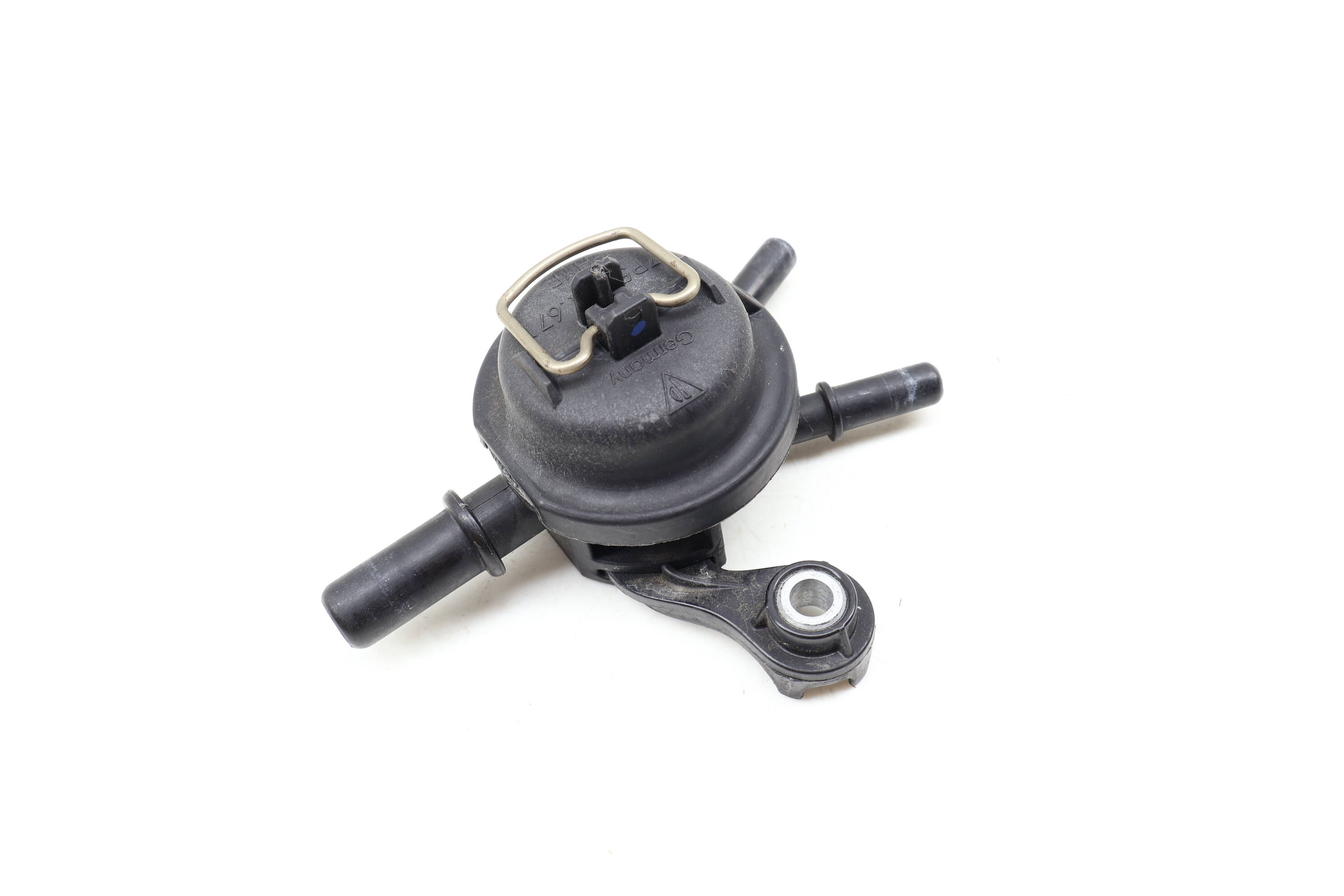 Coolant Bleeder Valve 7P5121671