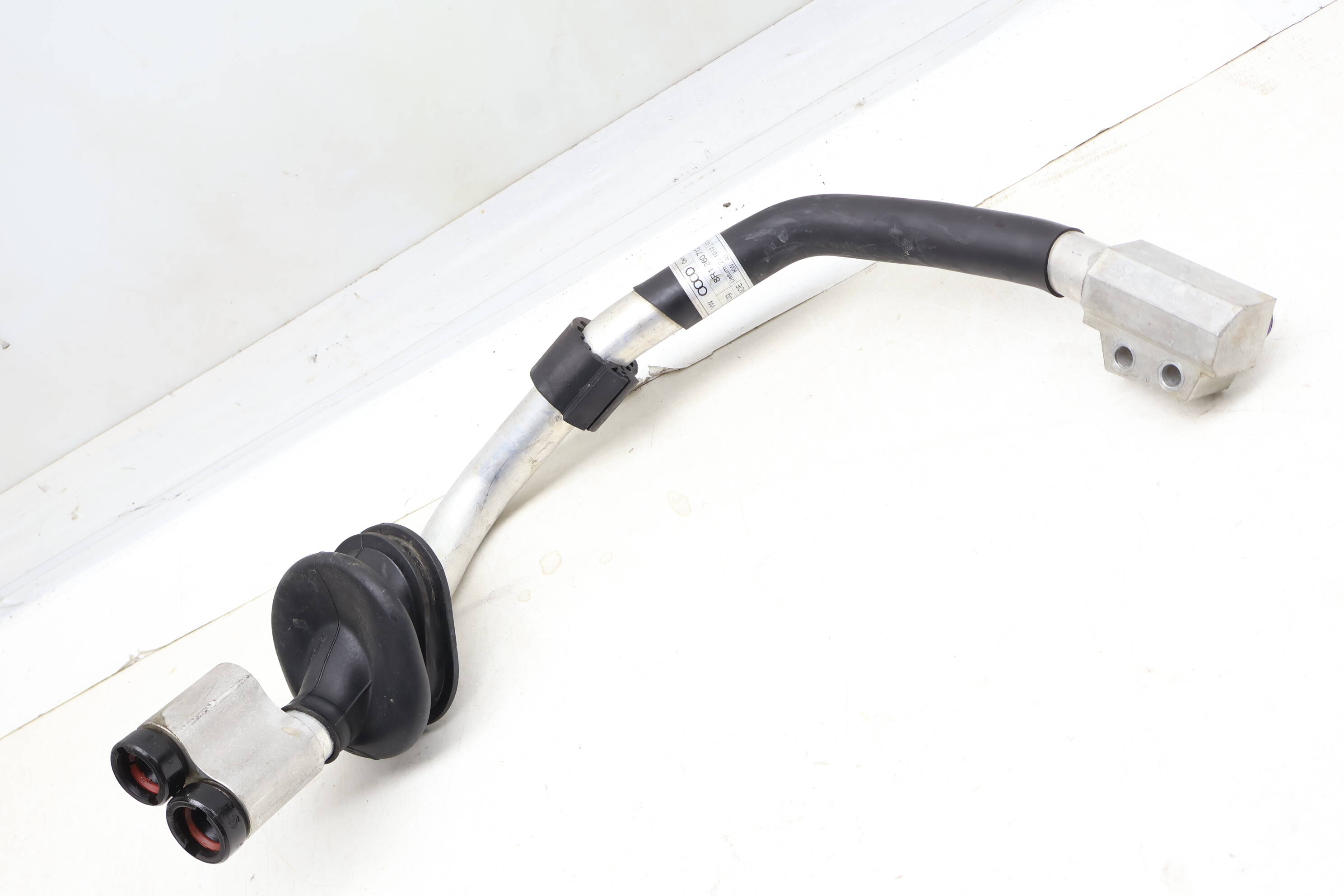 Ac Hose / Line / Pipe 8R1260712D