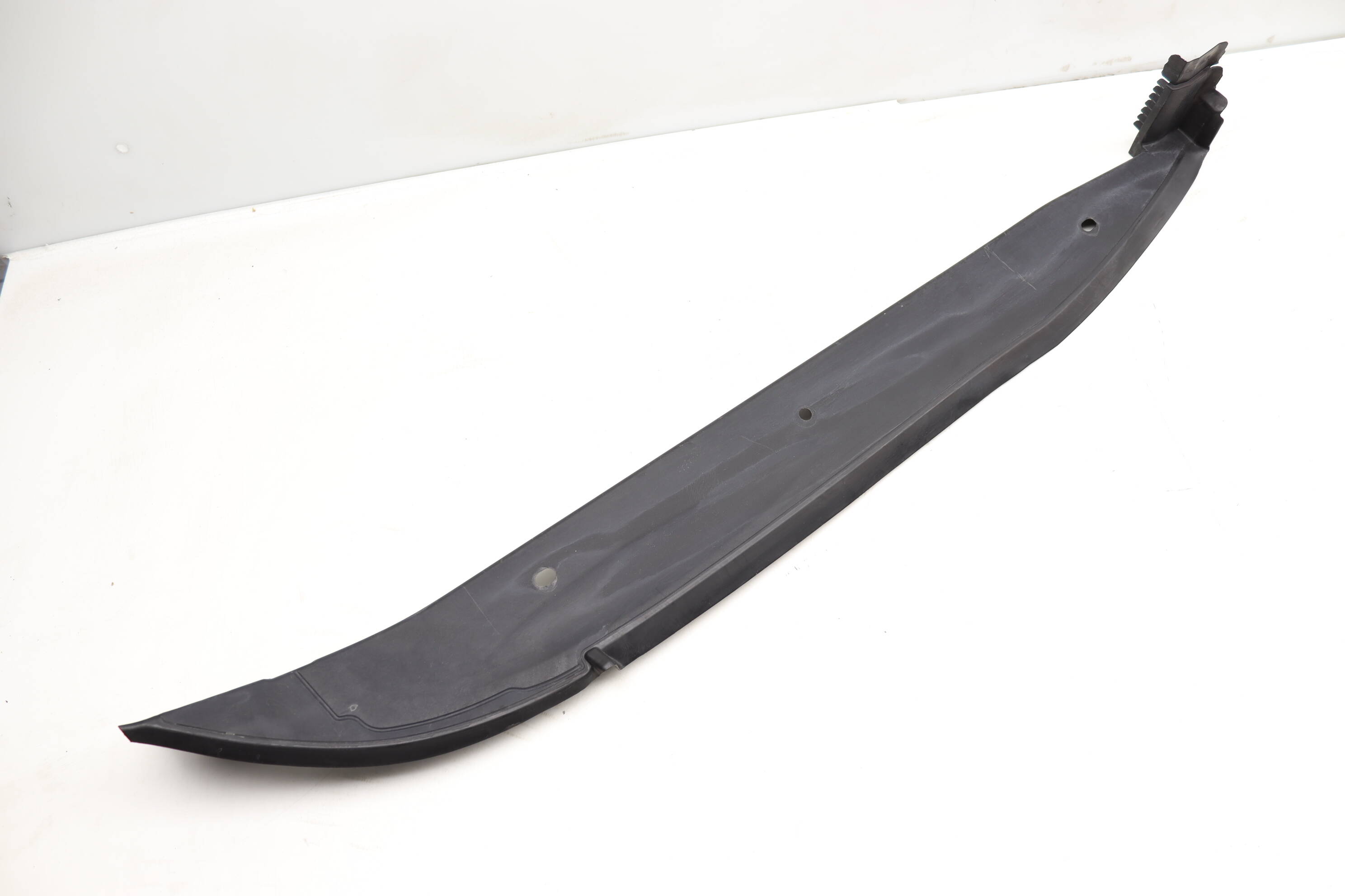 Fender Trim / Cover 95B854777B