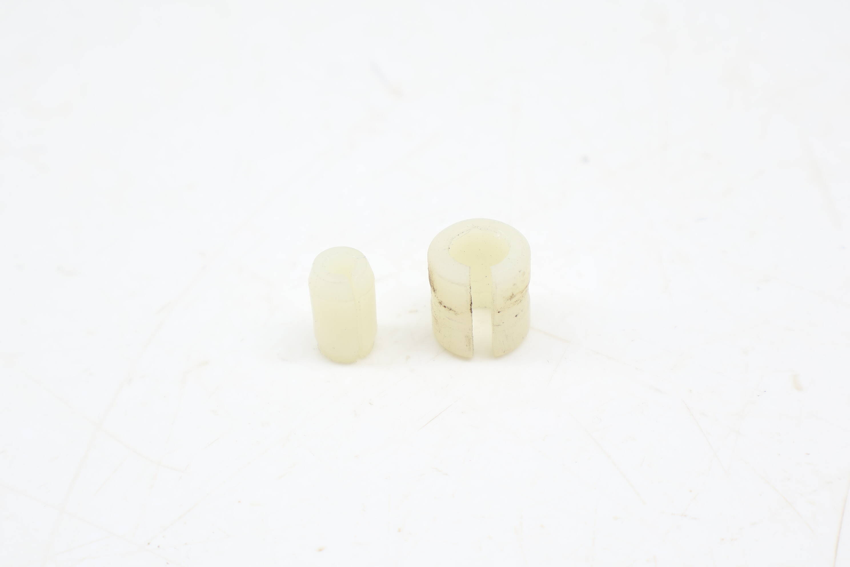 Door Window Glass Pin 8K0845867