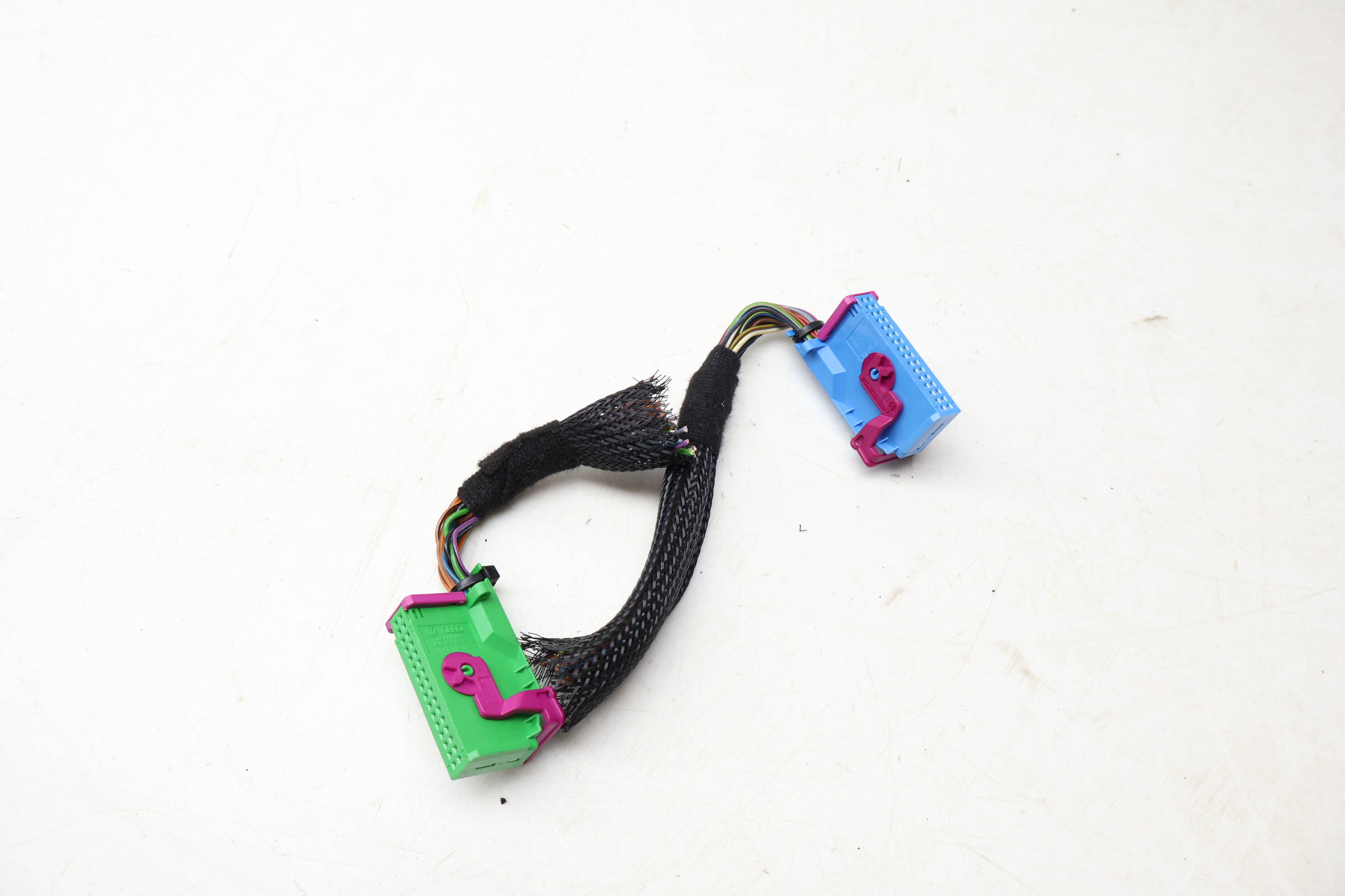 Instrument Cluster Wiring Connector / Pigtail