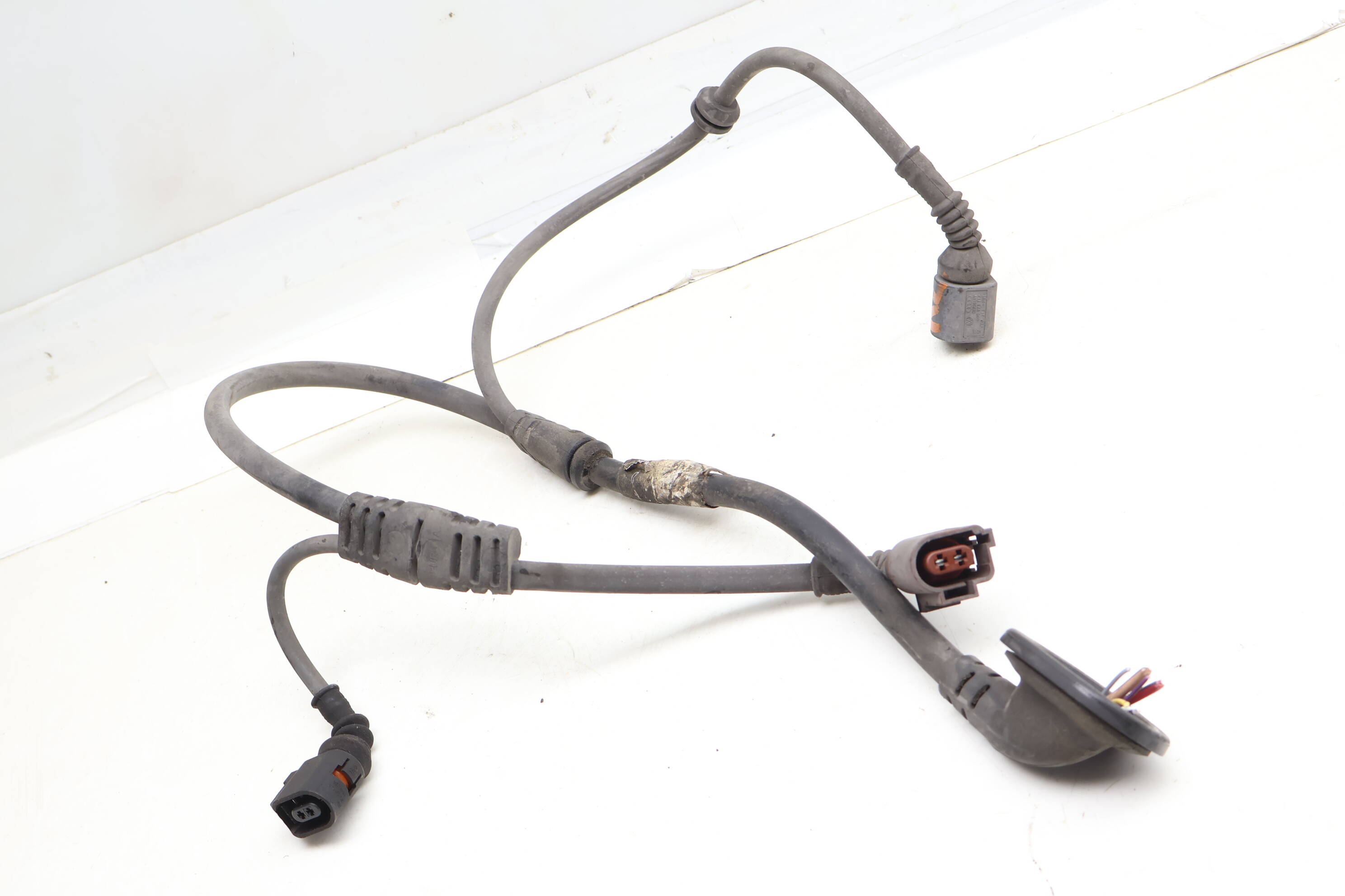 Abs / Speed Sensor / Parking Brake Wiring Harness 8R1972253A