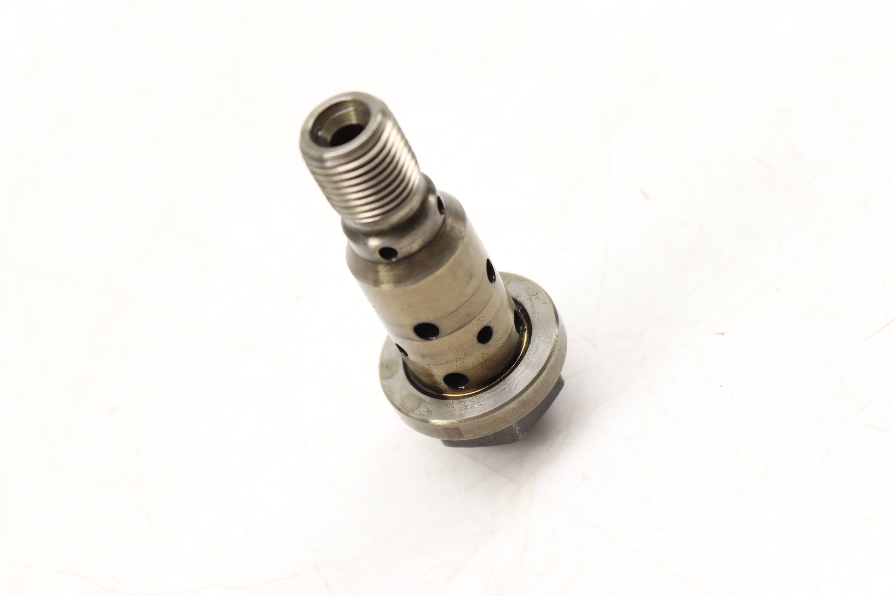 Cam / Camshaft Control Valve 2720500478