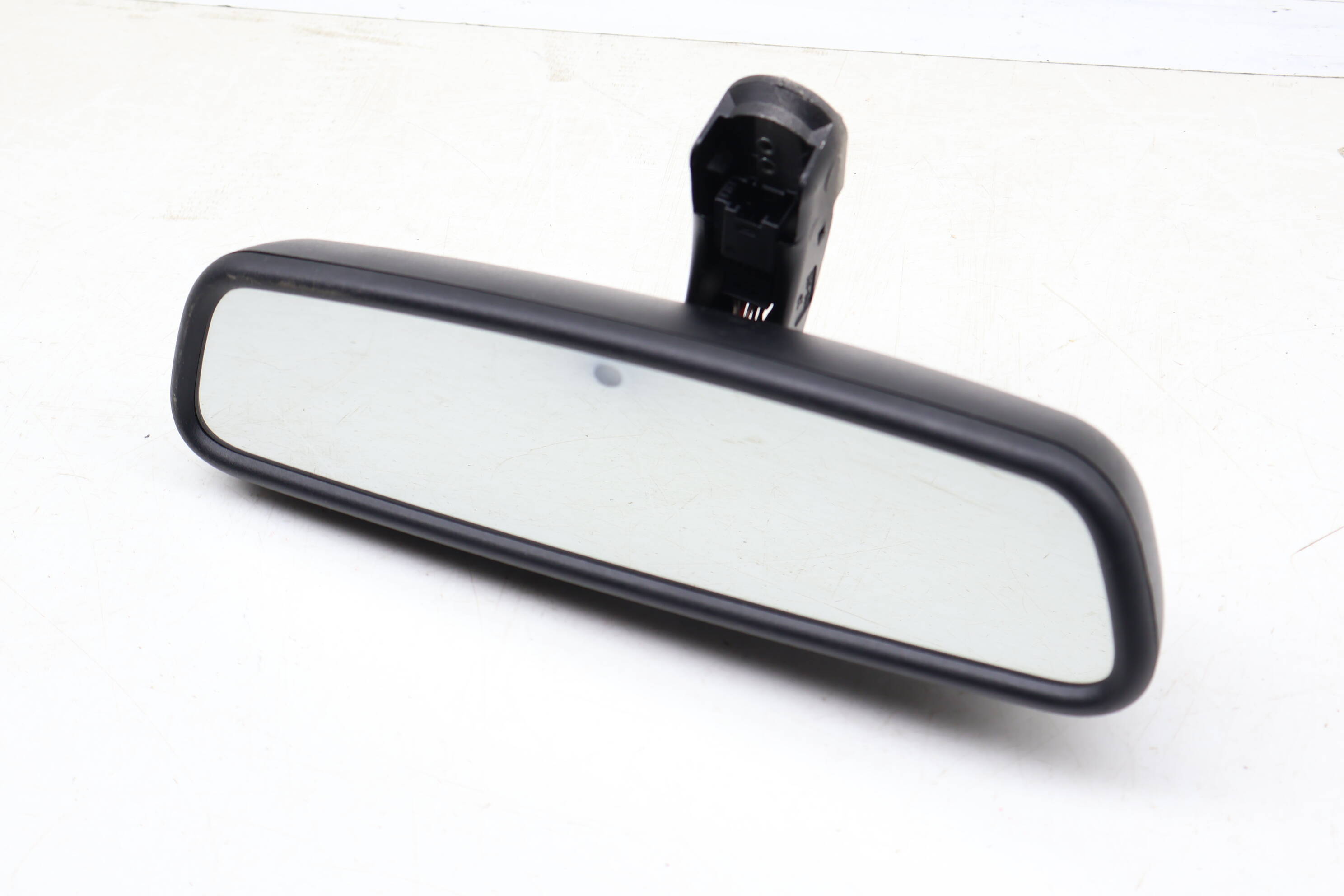 Rear&#x20;View&#x20;Mirror&#x20;&#x28;Auto&#x20;Dim&#x20;&#x2F;&#x20;Compass&#x29;&#x20;51169192335