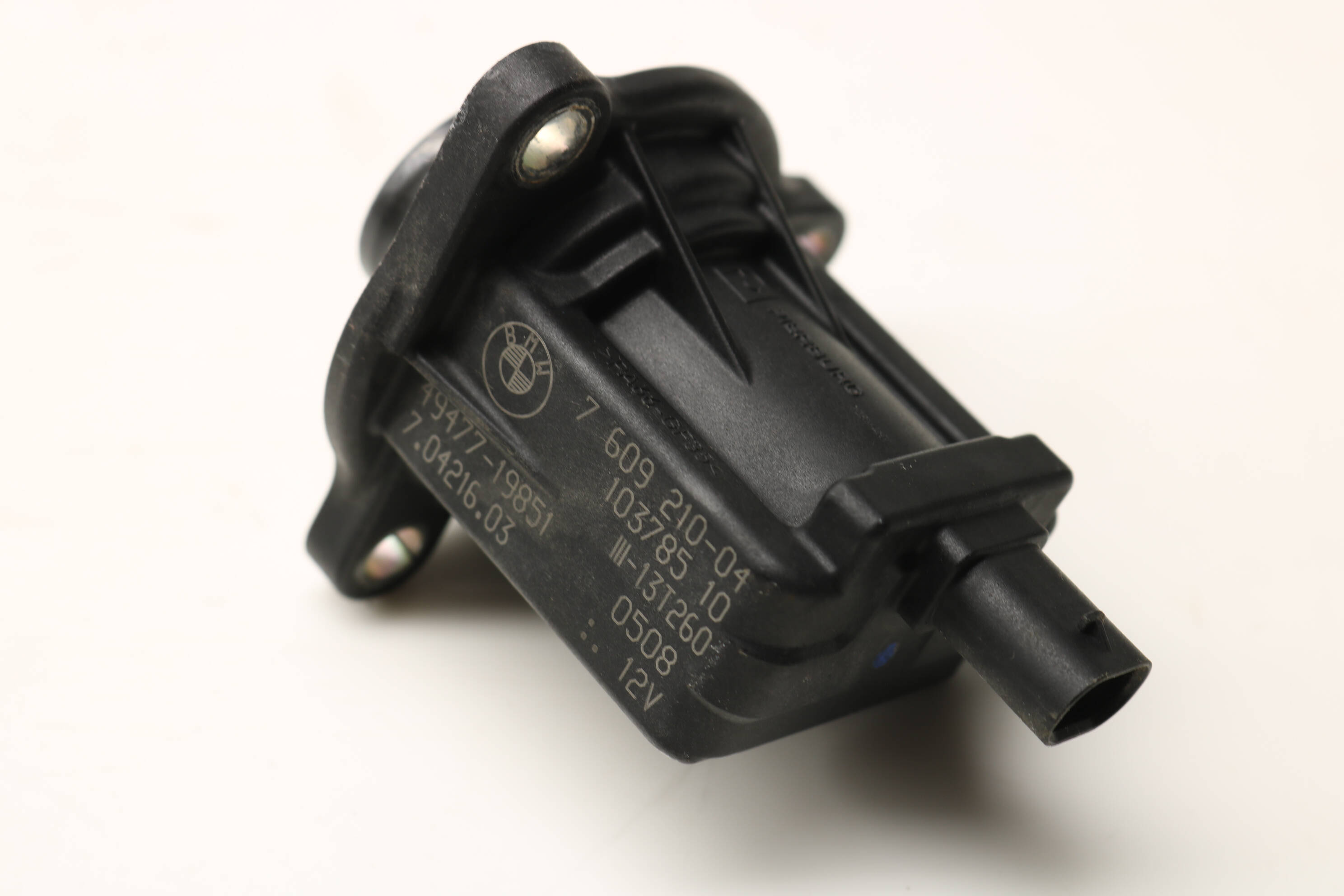 1pcs Valve 11657609210 70421605 Turbocharger Diverter Valve