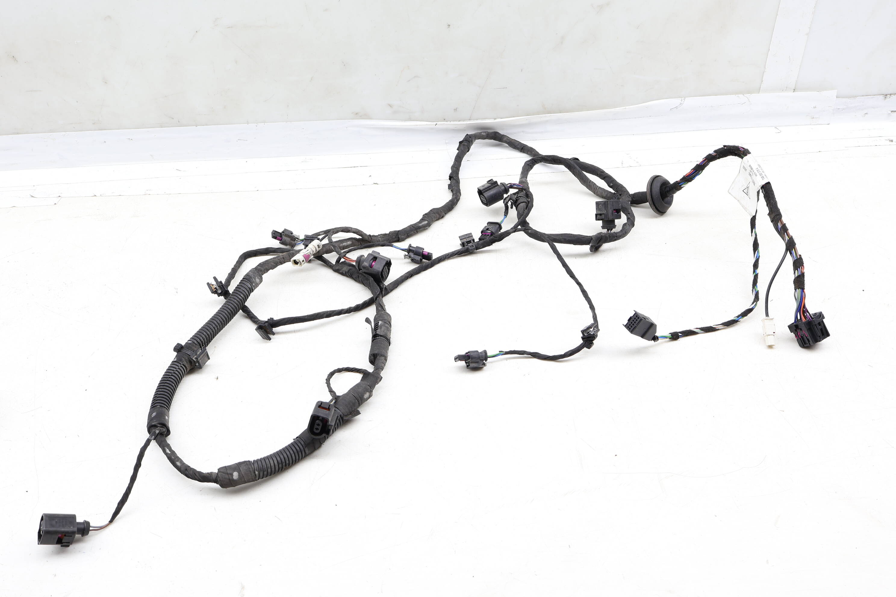 Bumper&#x20;Wiring&#x20;Harness&#x20;95B971104AS