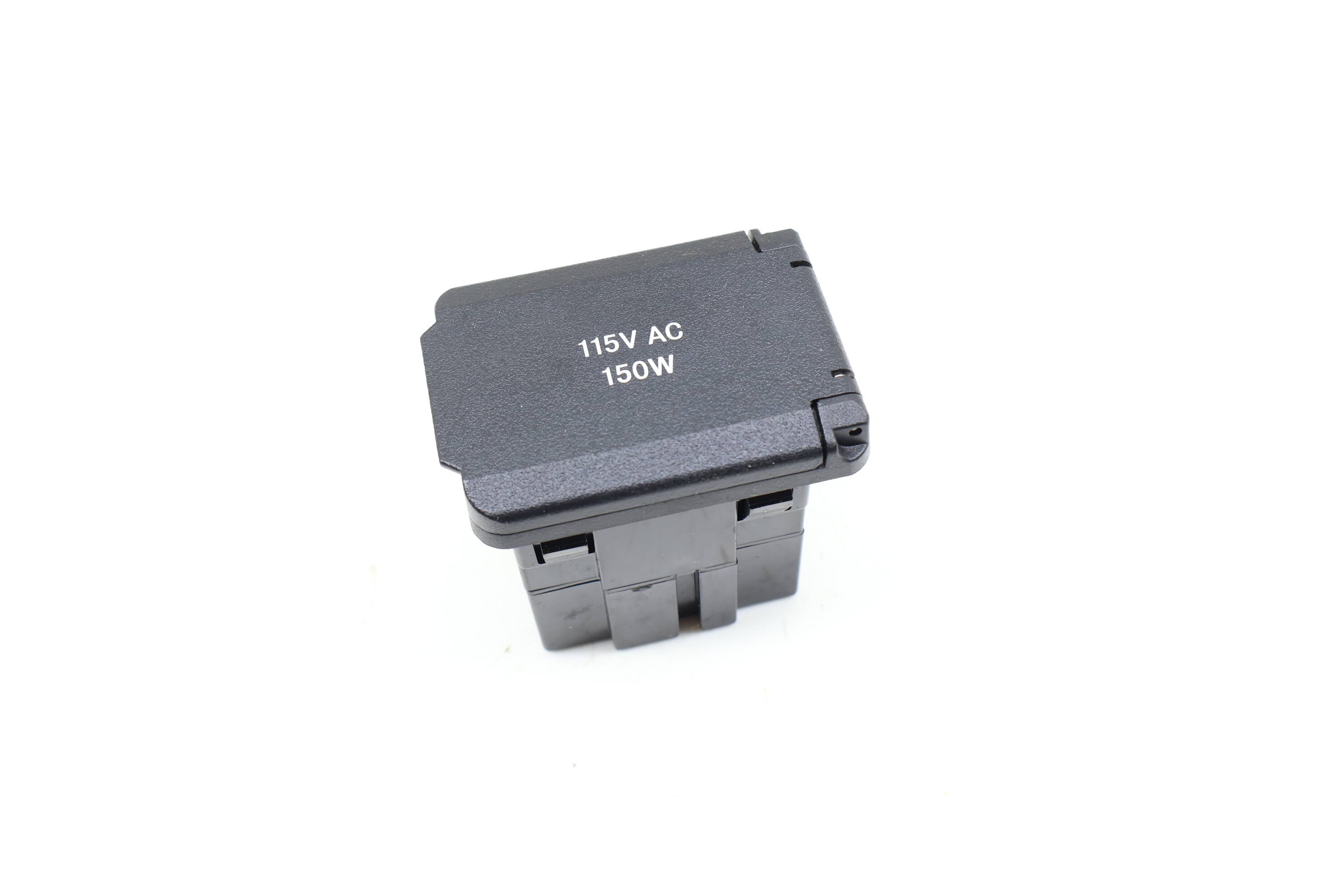 Power Outlet / Socket (115V/150W) 0008206251