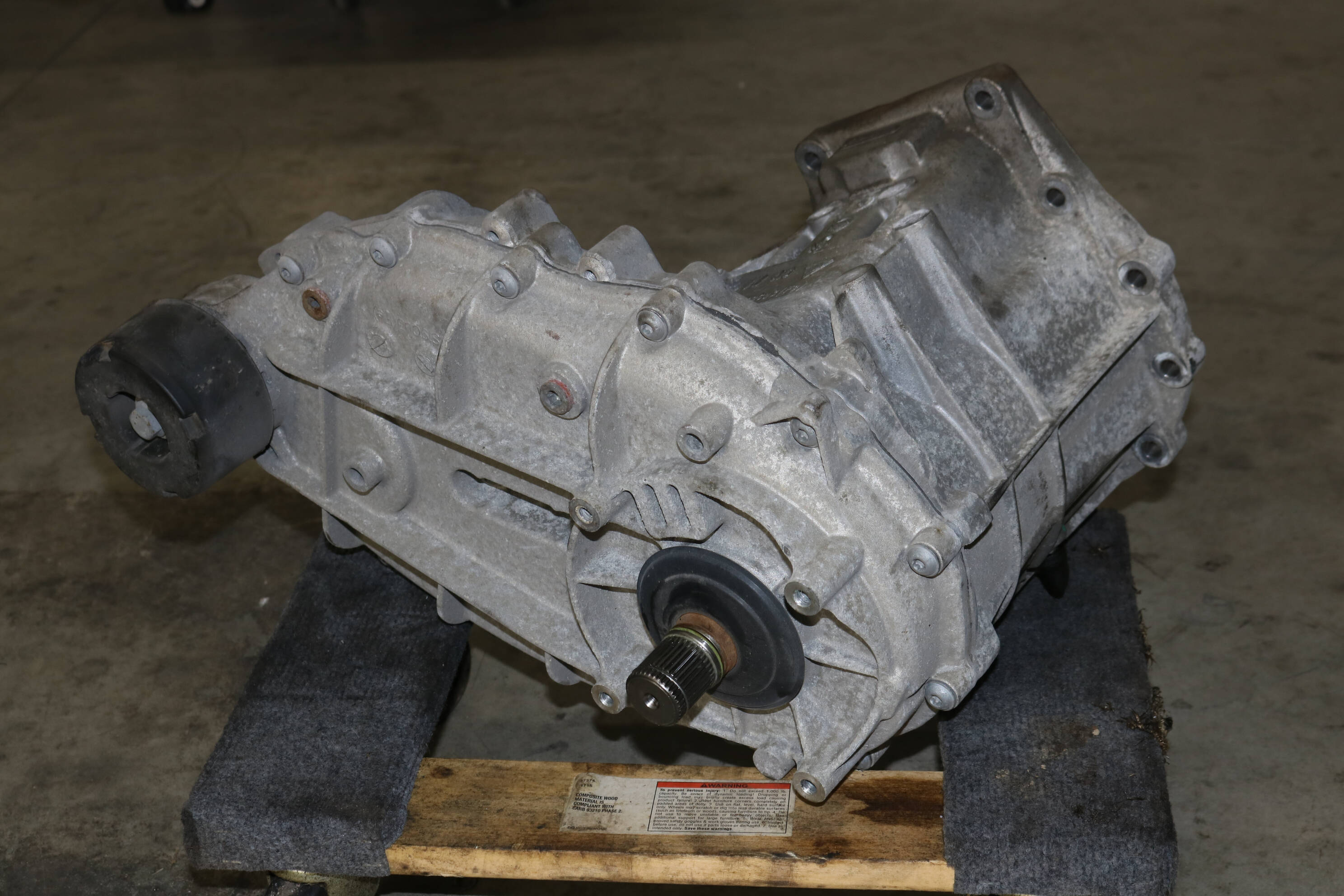 Transfer Case / Box (Ndz) 0BU341011M 95834102012