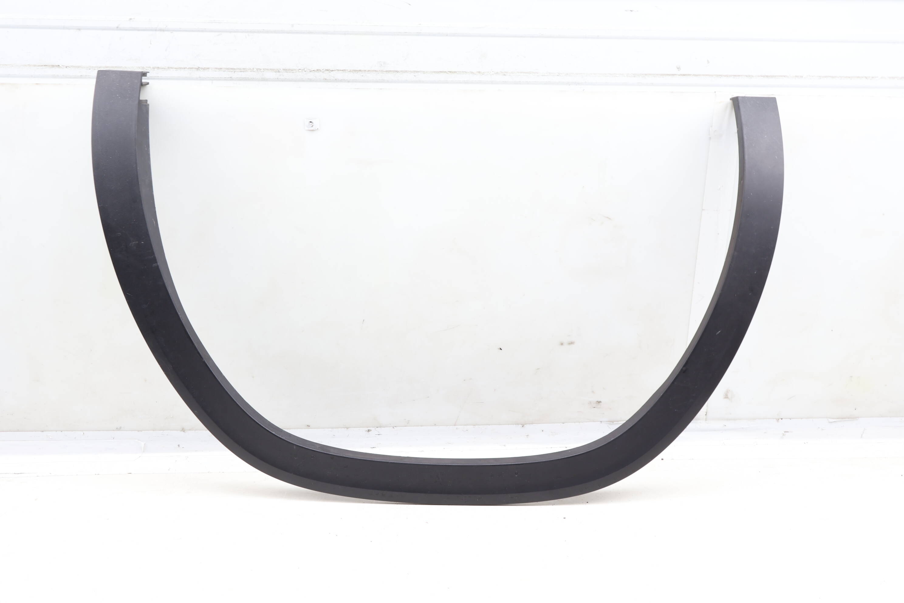 Wheel Fender Flare Trim / Molding 3CN853818