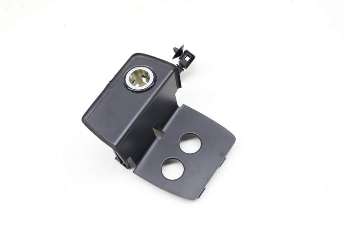 Center Console Power Outlet / Trim 5GM864880B main product photo