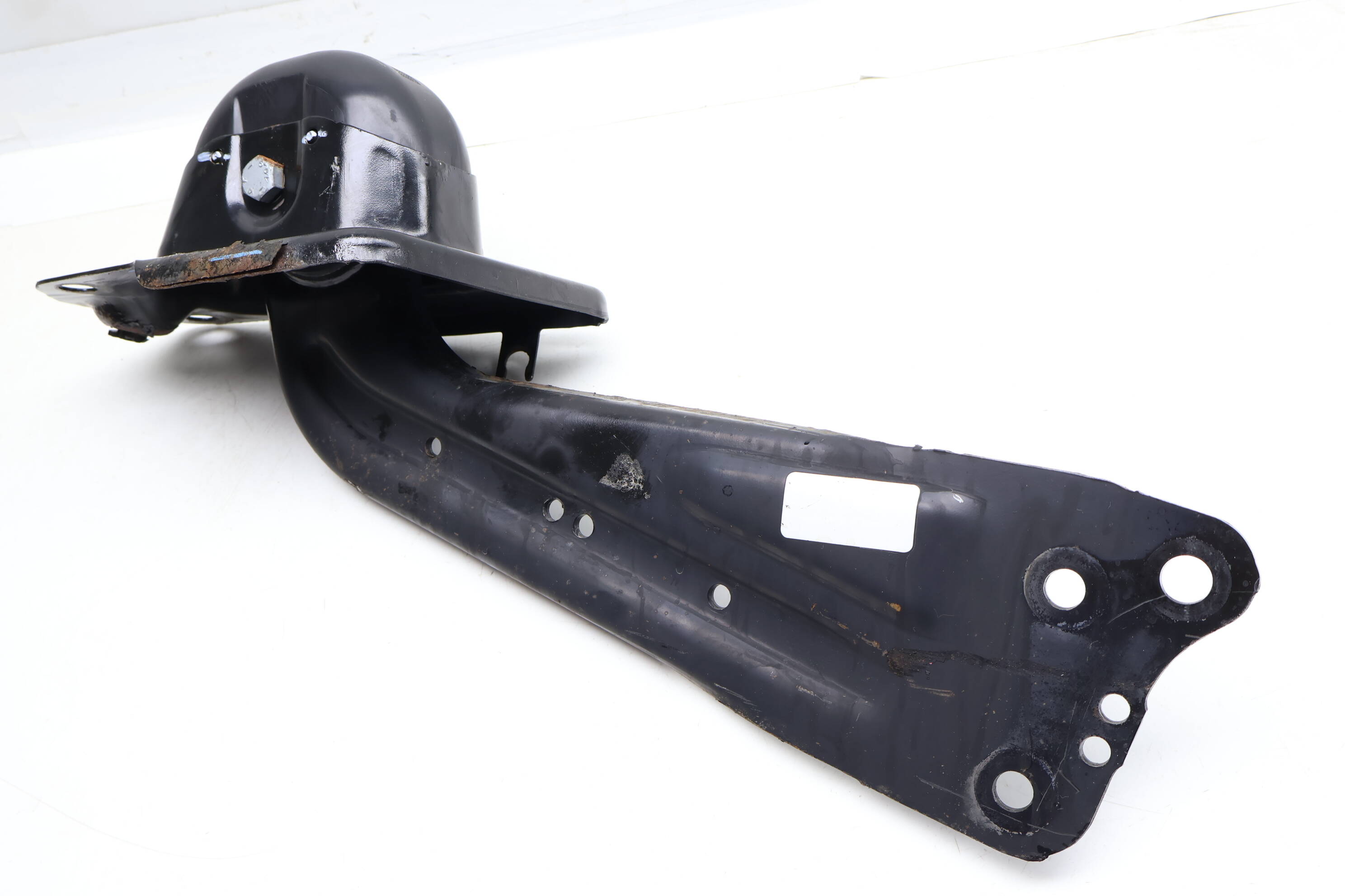 Lower Control / Trailing Arm 3QF505223B