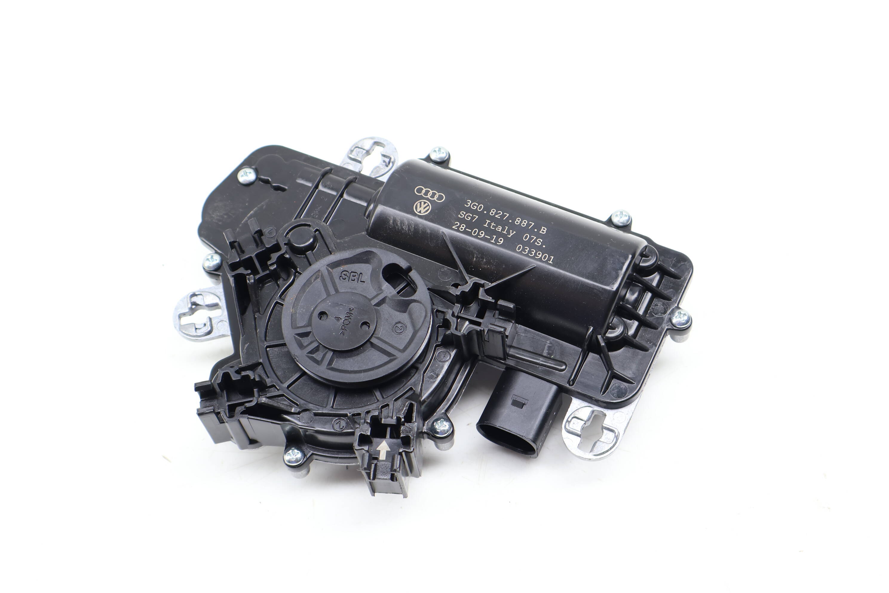 Hatch / Trunk Lid Motor 3G0827887B