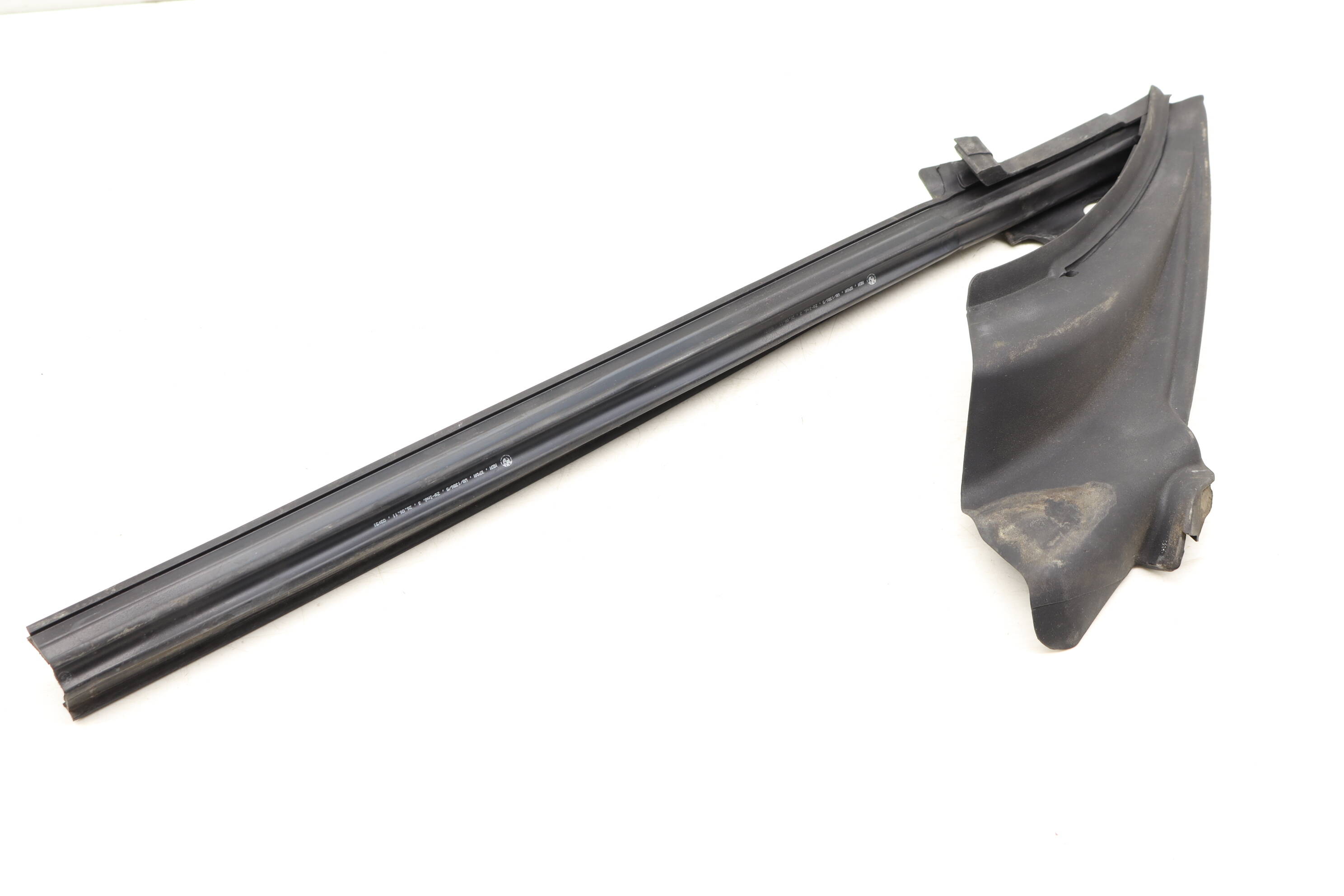 Inner Door Gasket / Window Seal 51337217491