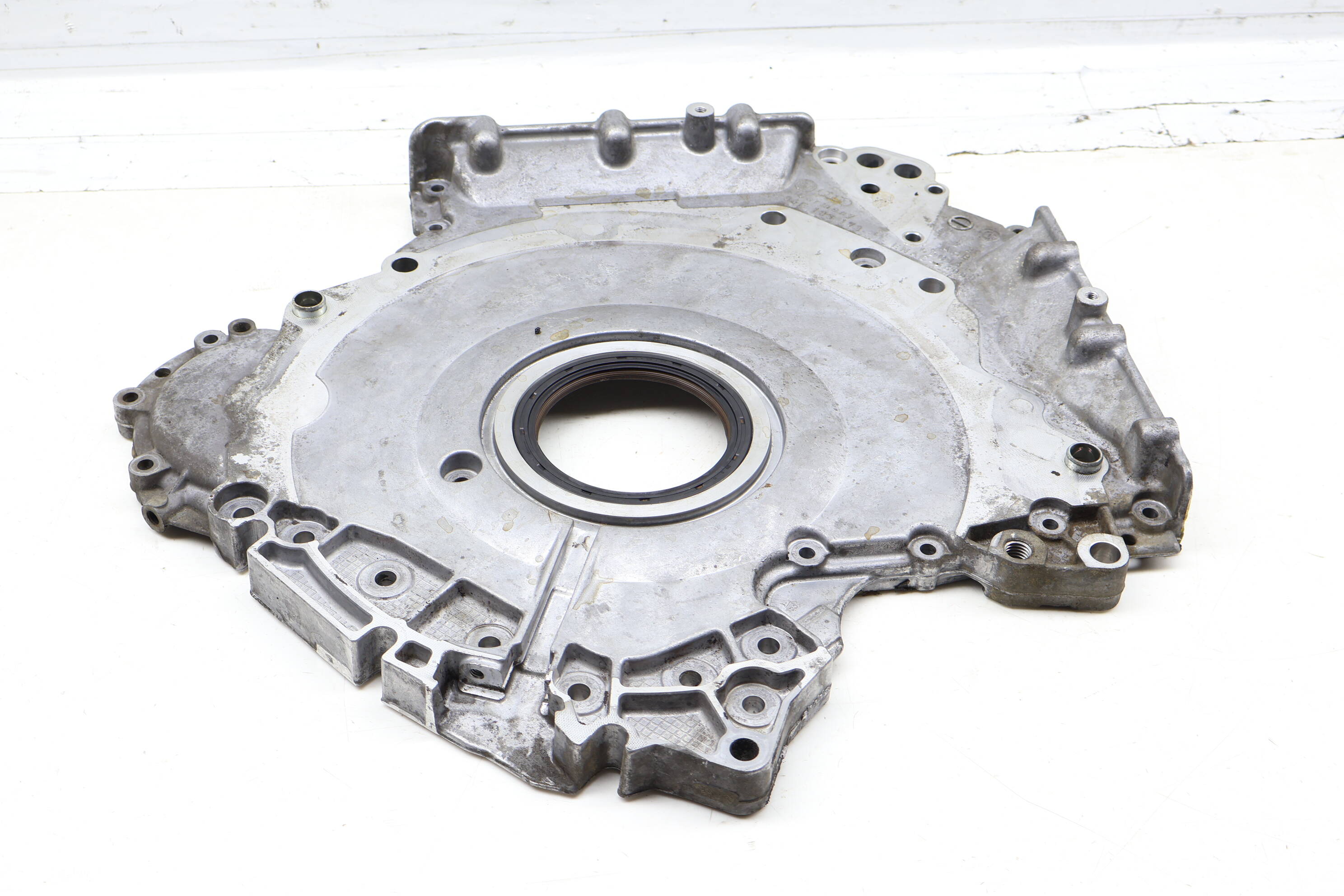 Engine Sealing Flange / Plate 06E103173