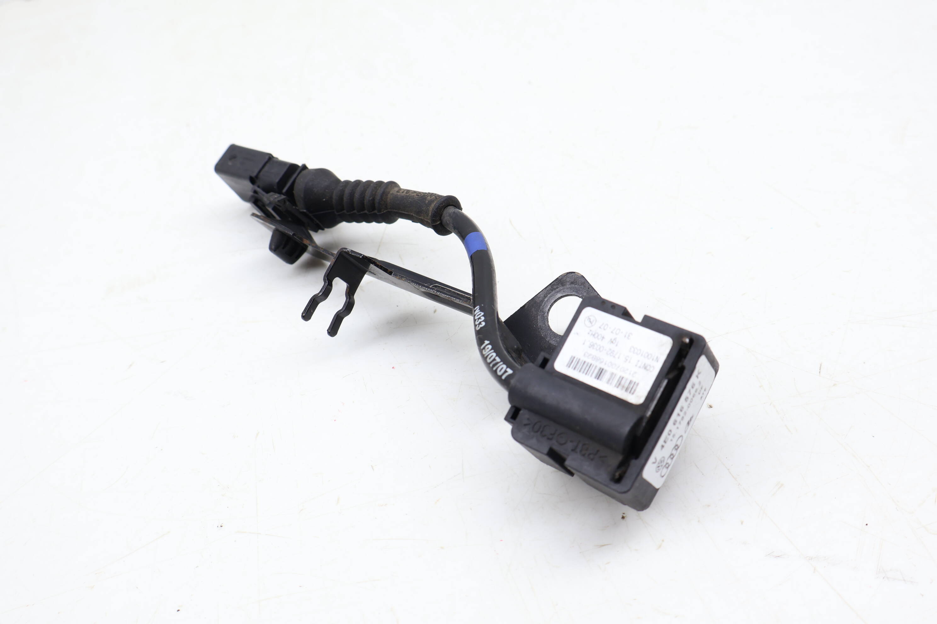 Air Shock / Spring Acceleration Sensor 4E0616576K