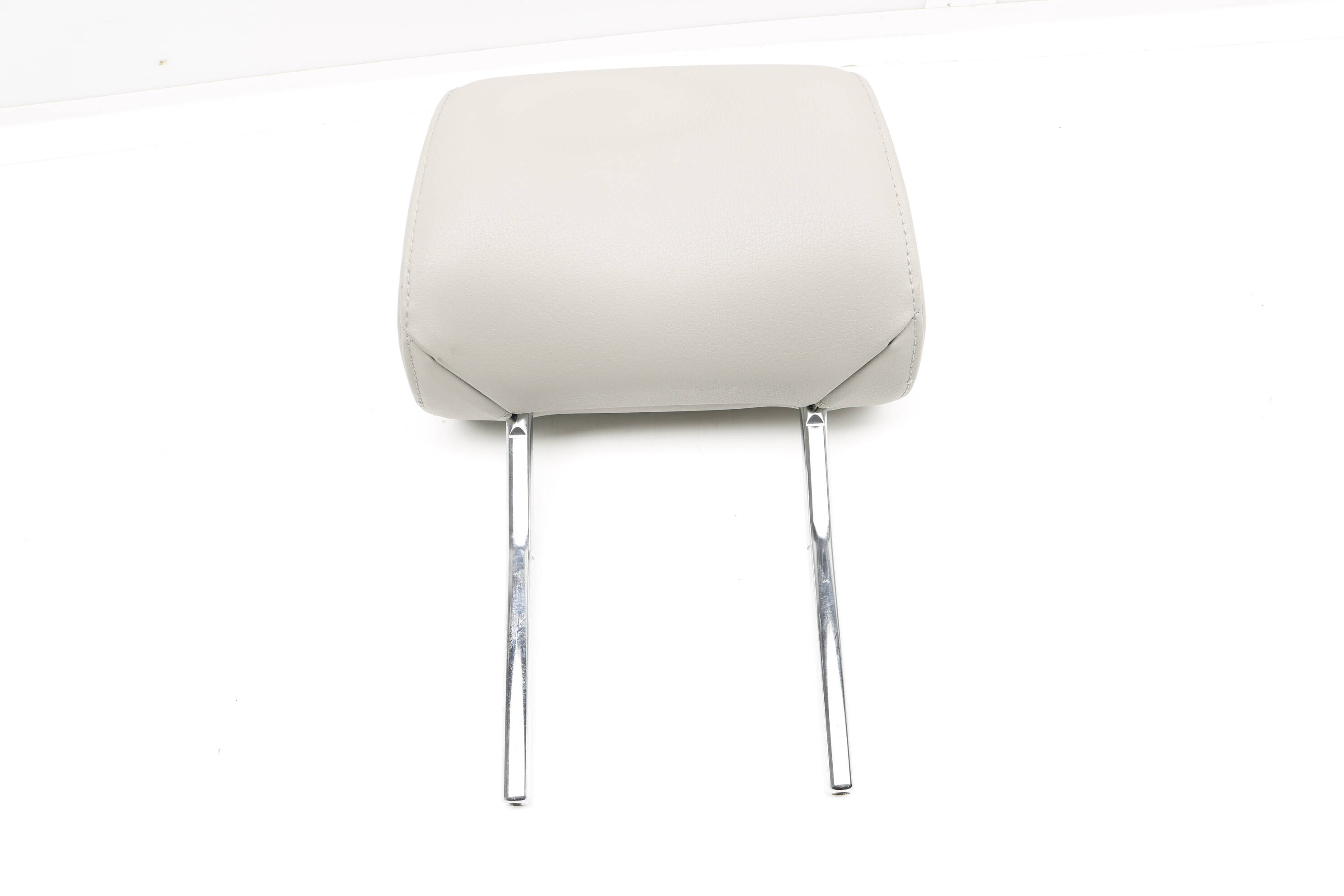 Headrest / Head Rest 8P0881901BG