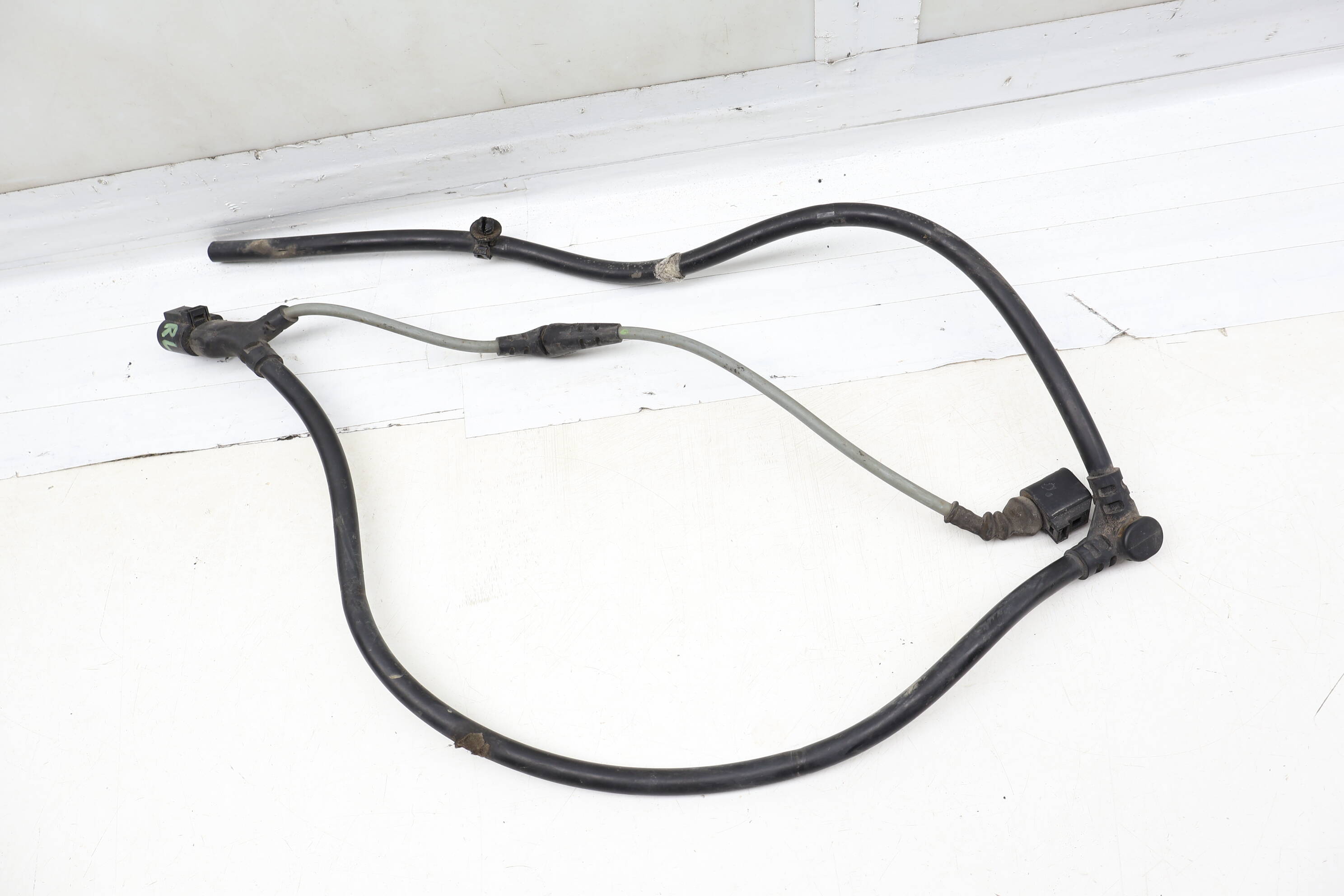 Abs / Speed Sensor Wiring Harness 3CN927902D