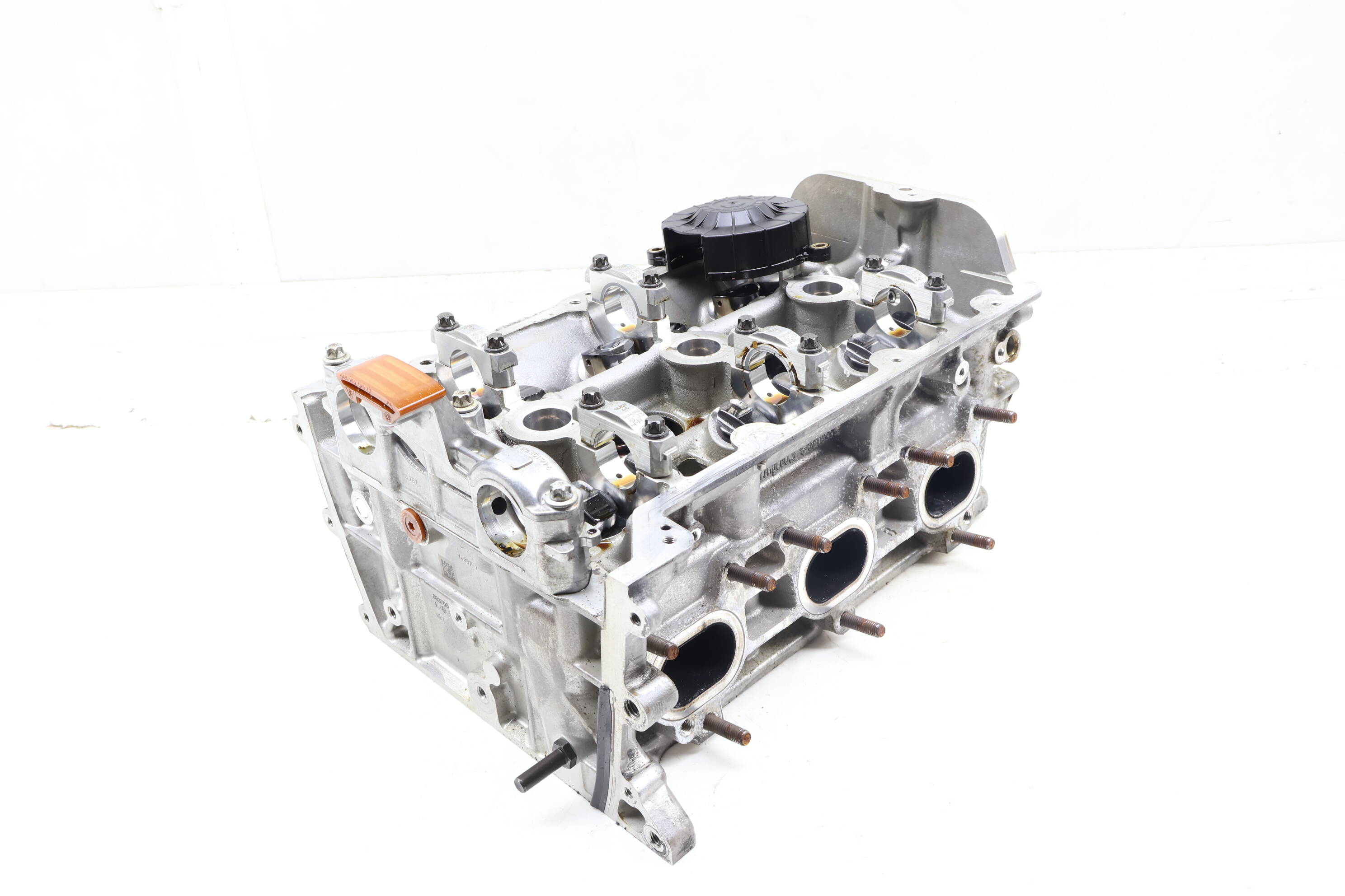 Engine Cylinder Head (Cyl 4-6) 946104106AR