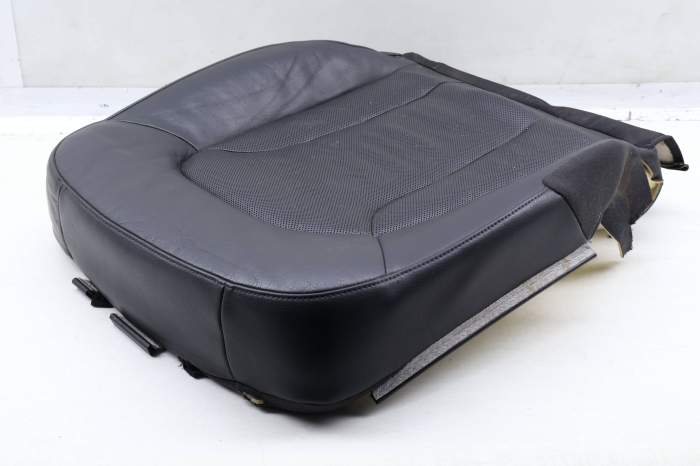 Lower Seat Bottom Cushion 4L0881406T main product photo