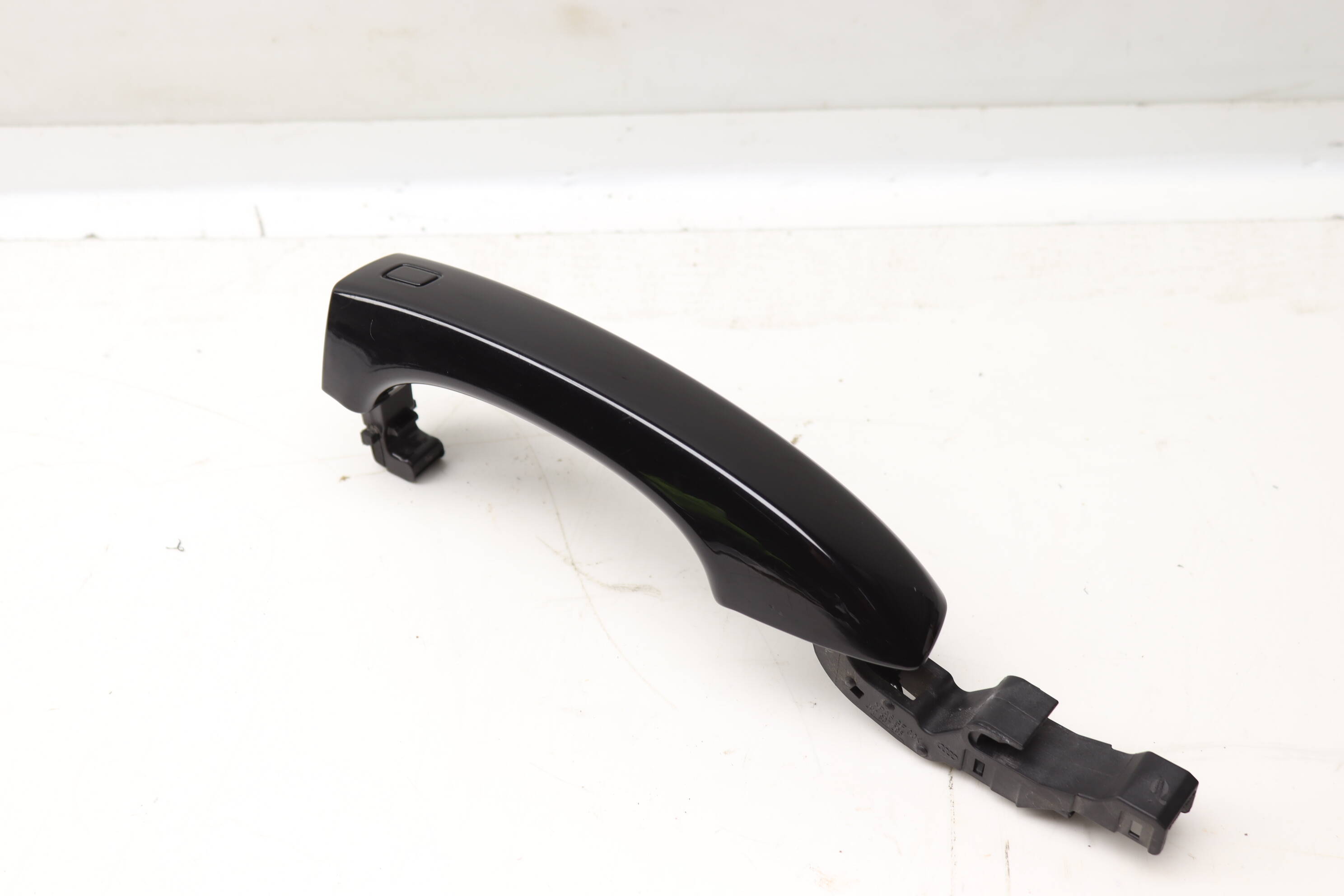 Exterior Door Handle 4H0837205